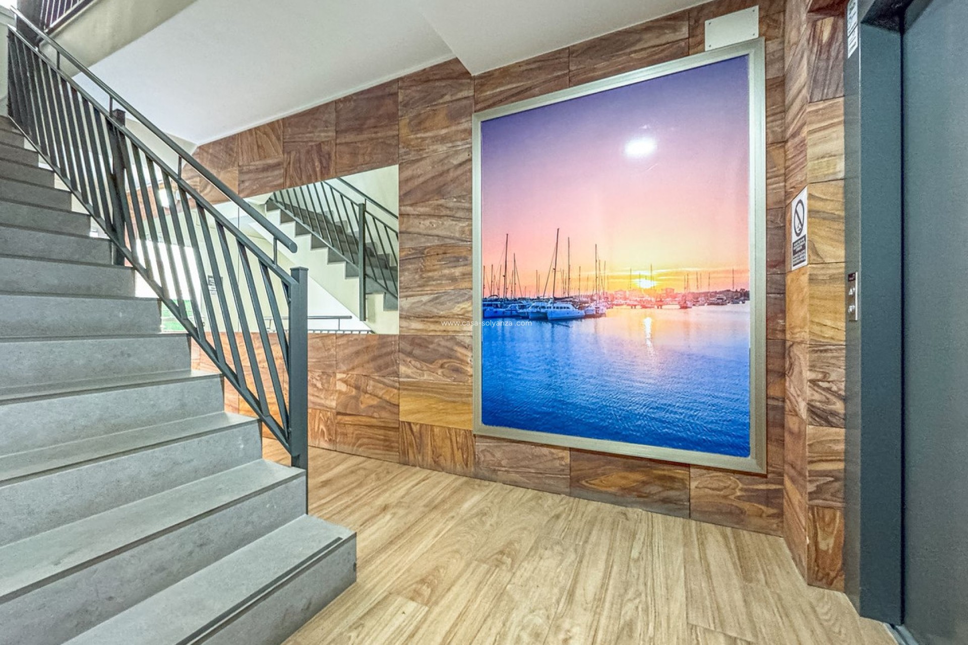 Resale - Apartment / flat - Torrevieja - Torrevieja Centro