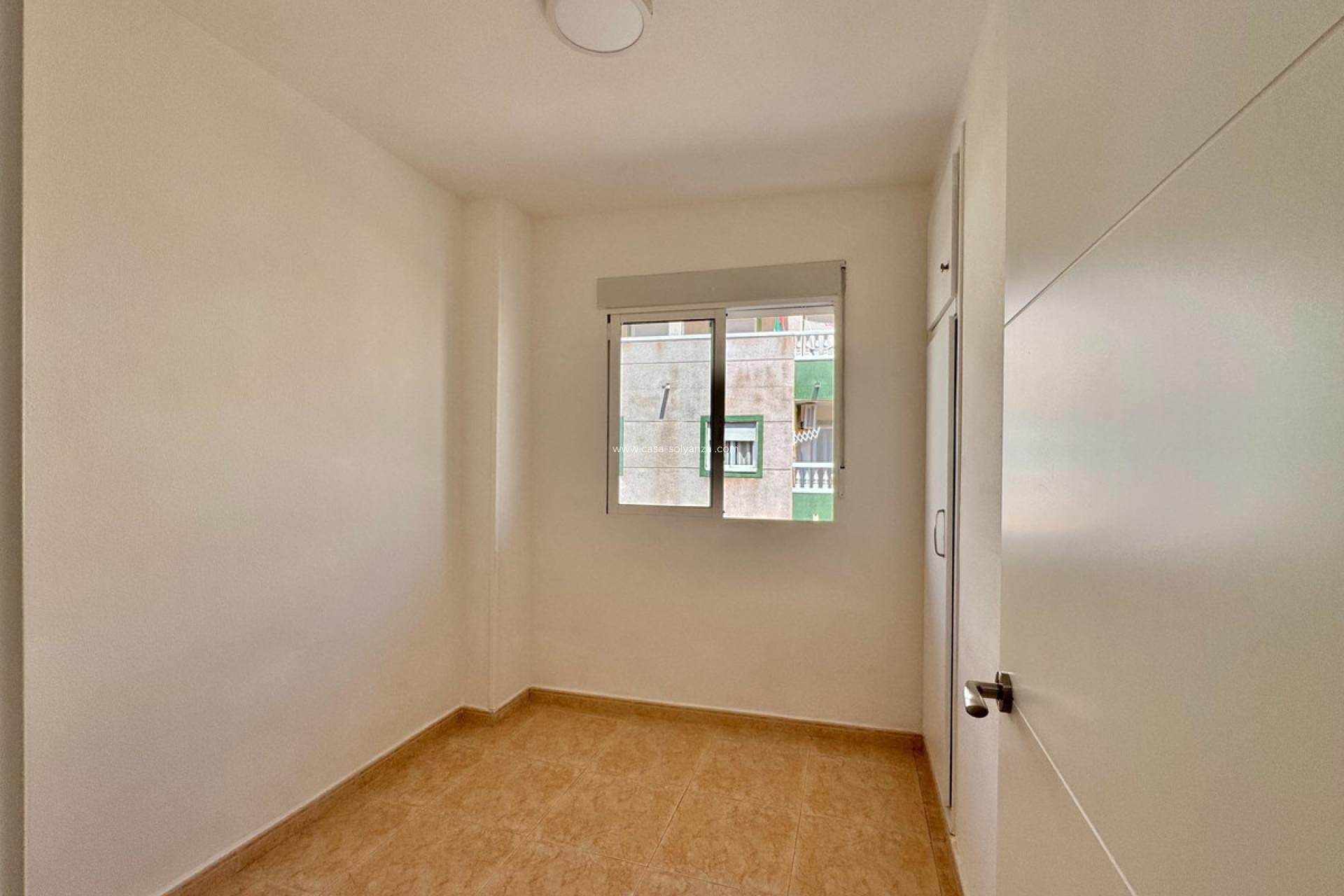 Resale - Apartment / flat - Torrevieja - Torrevieja Centro