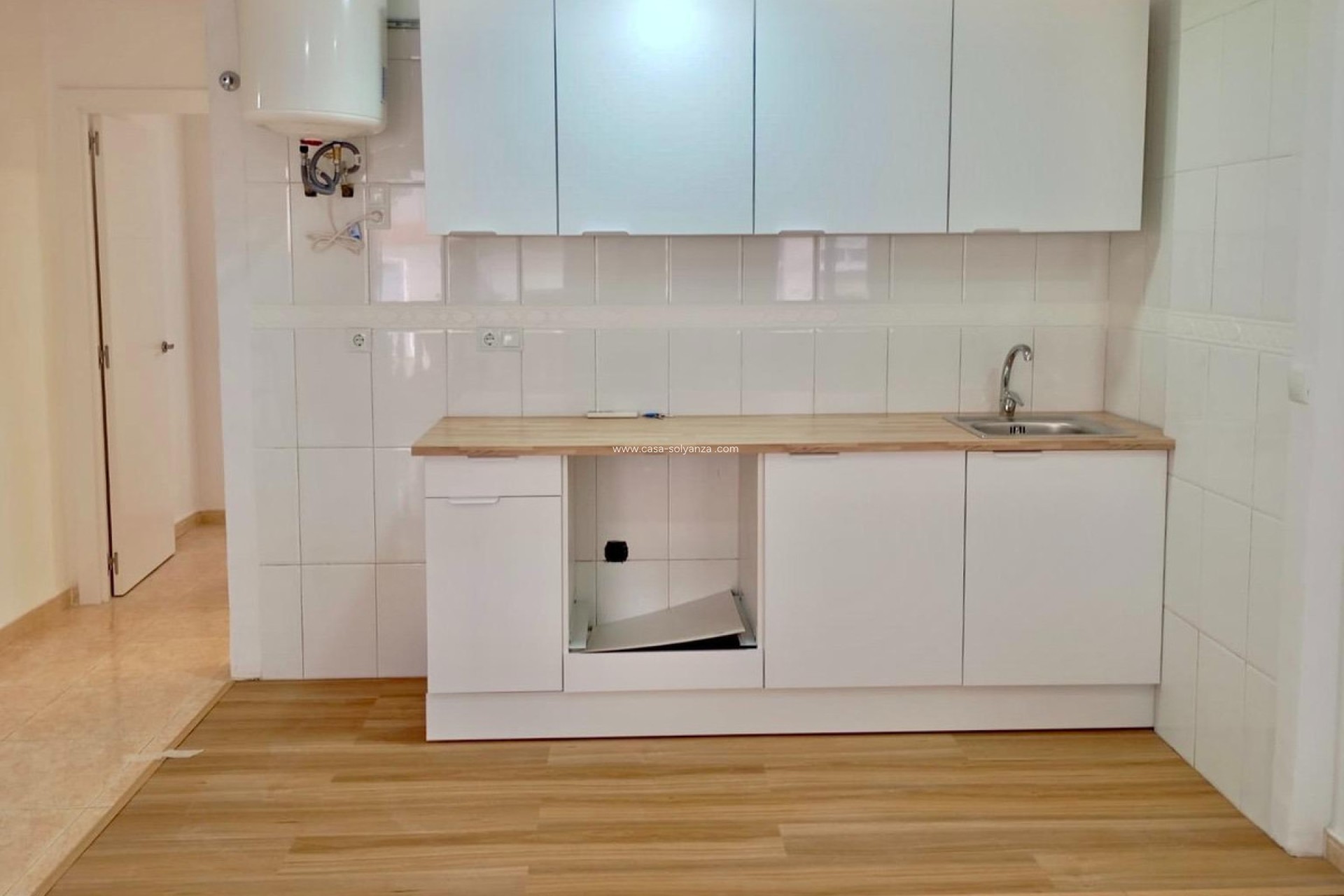 Resale - Apartment / flat - Torrevieja - Torrevieja Centro