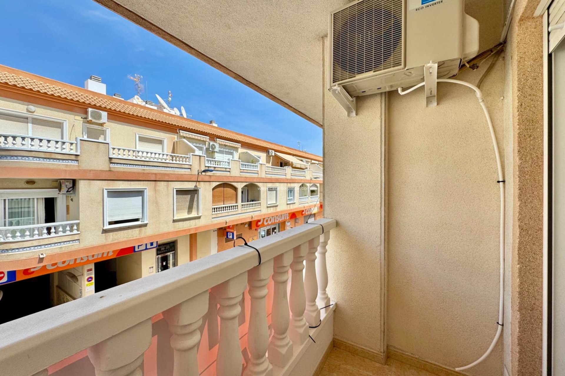 Resale - Apartment / flat - Torrevieja - Torrevieja Centro