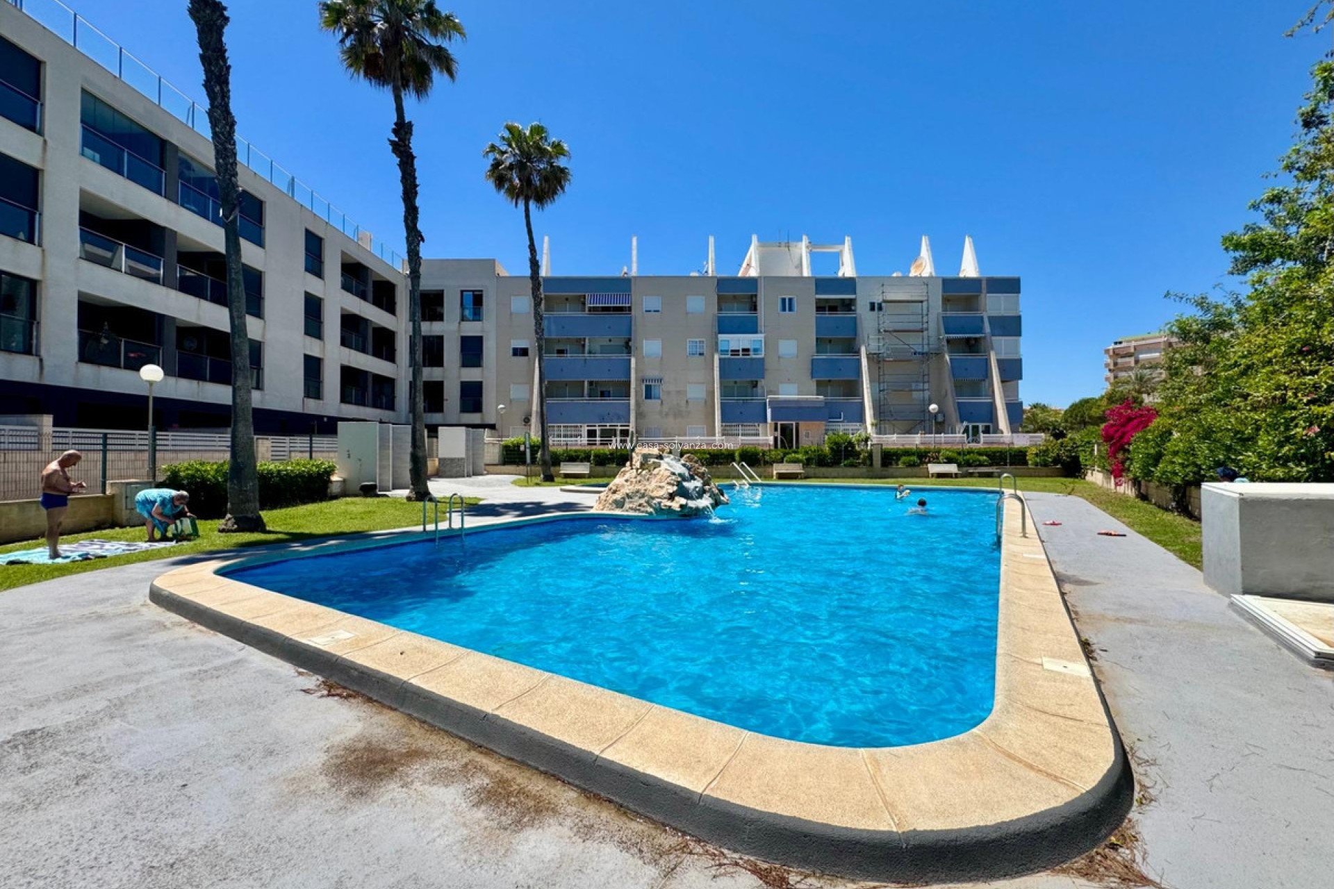 Resale - Apartment / flat - Torrevieja - Torrevieja Centro