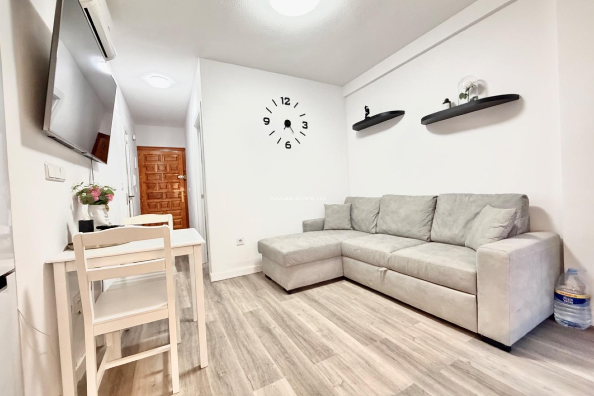 Resale - Apartment / flat - Torrevieja - Torrevieja Centro