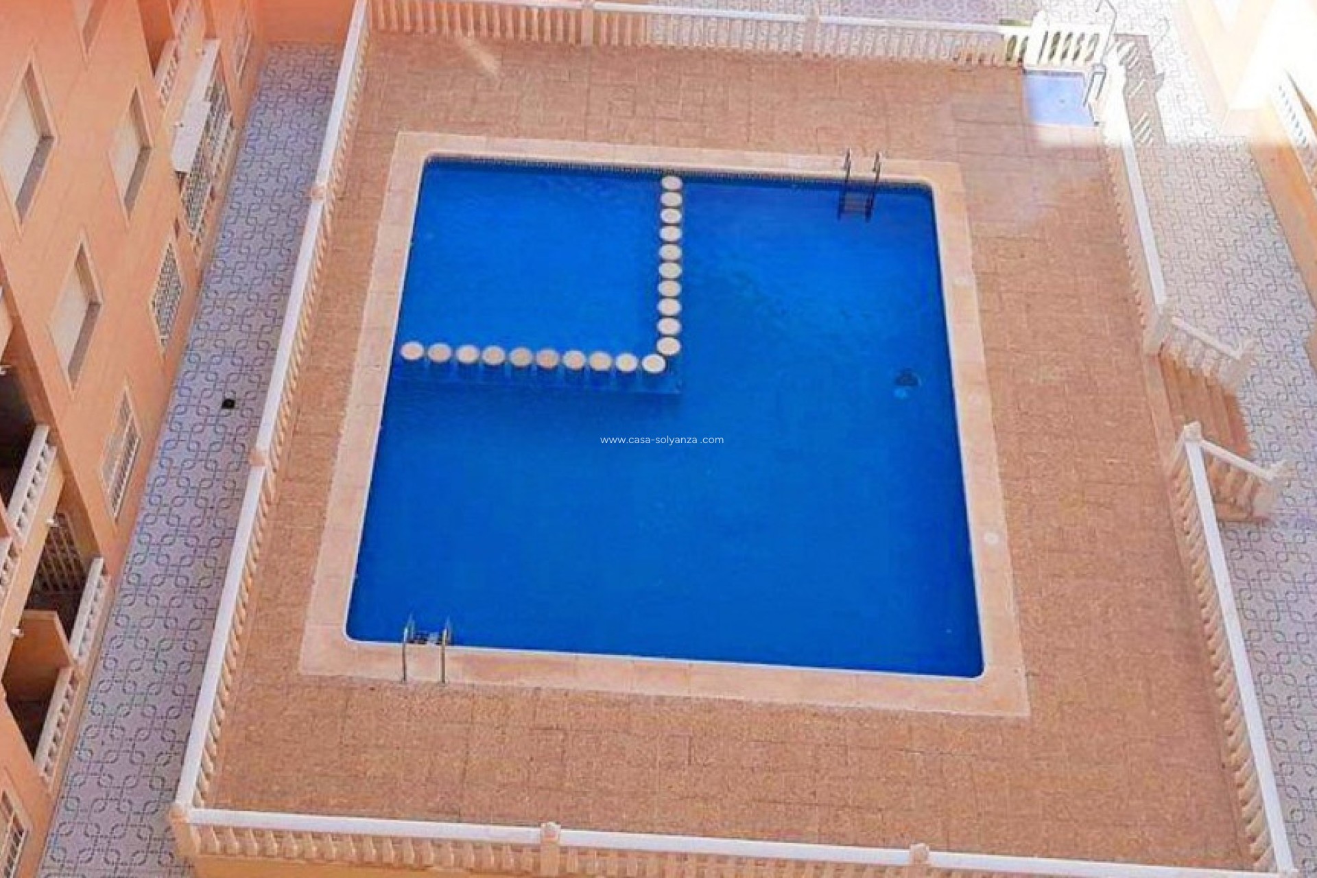 Resale - Apartment / flat - Torrevieja - Torrevieja Centro