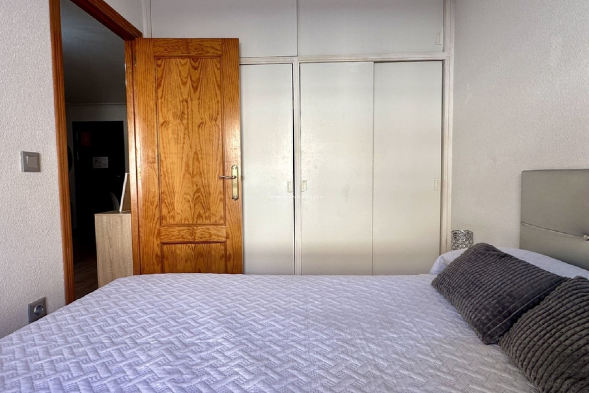 Resale - Apartment / flat - Torrevieja - Torrevieja Centro