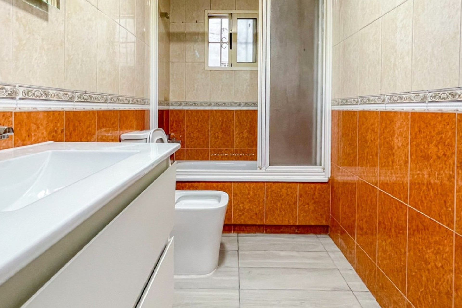 Resale - Apartment / flat - Torrevieja - Torrevieja Centro