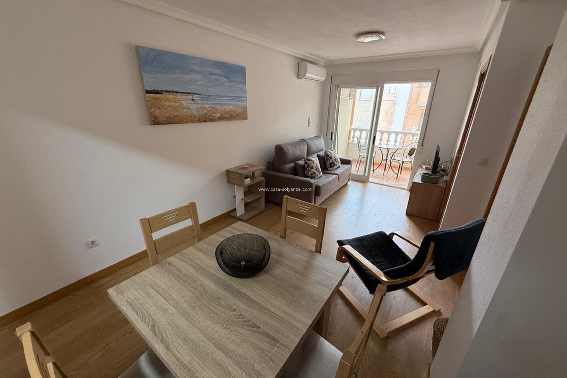 Resale - Apartment / flat - Torrevieja - Torrevieja Centro