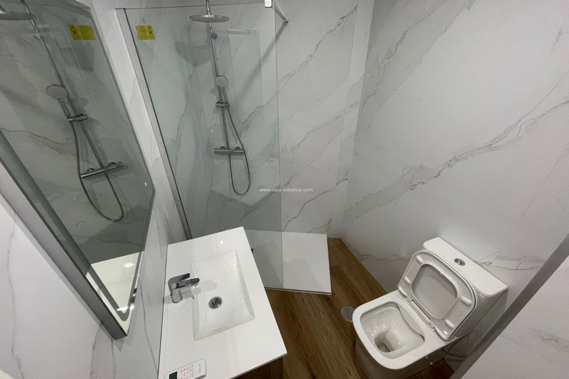 Resale - Apartment / flat - Torrevieja - Torrevieja Centro