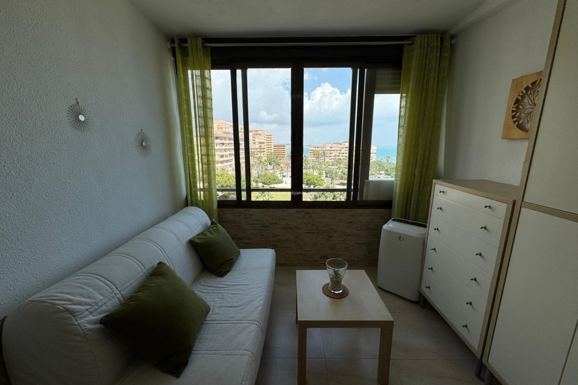 Resale - Apartment / flat - Torrevieja - Torrevieja Centro