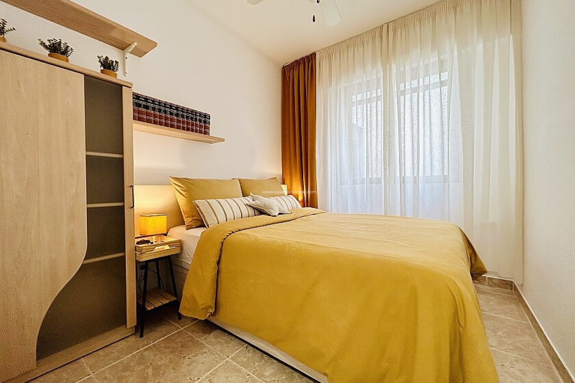 Resale - Apartment / flat - Torrevieja - Torrevieja Centro