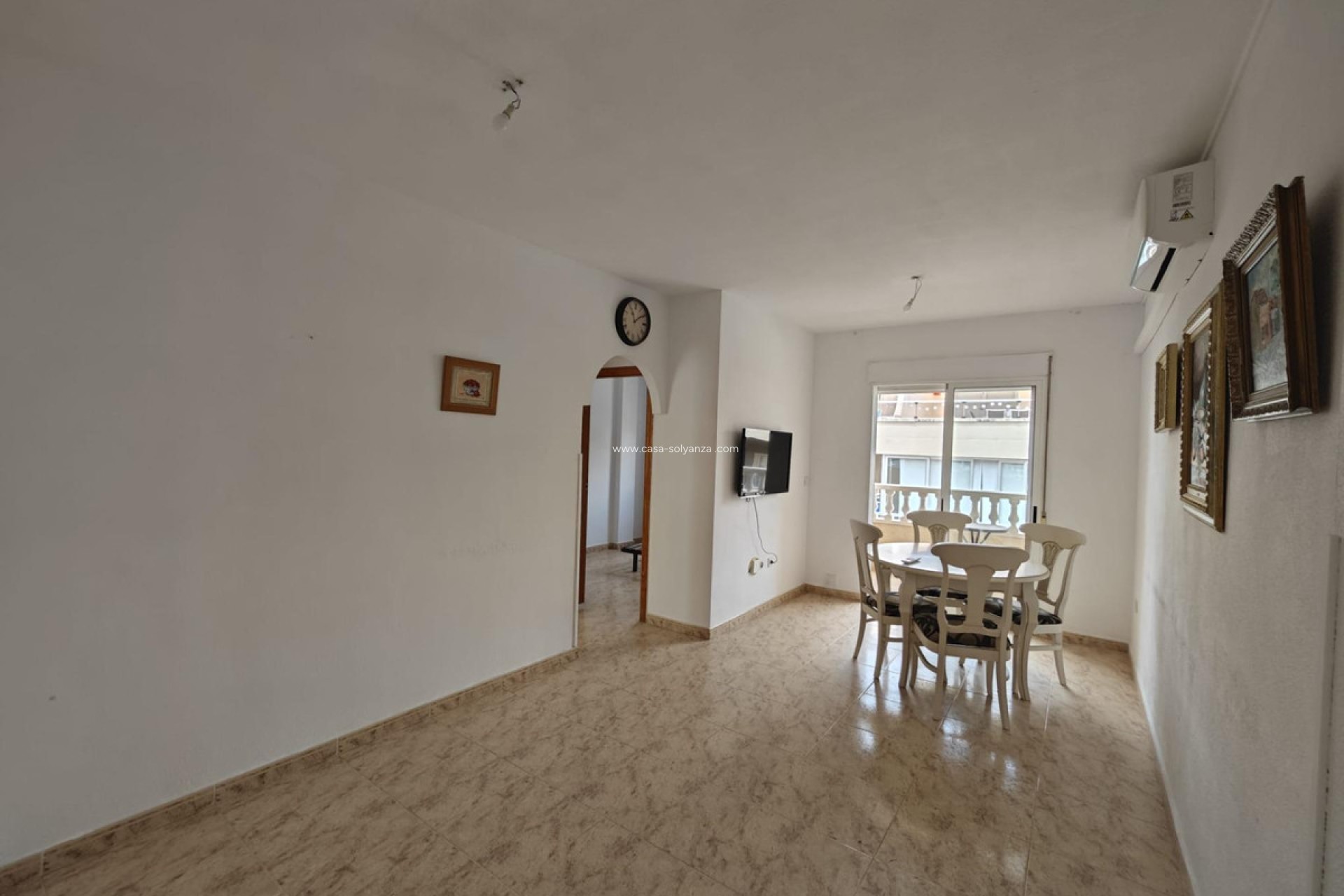 Resale - Apartment / flat - Torrevieja - Torrevieja Centro