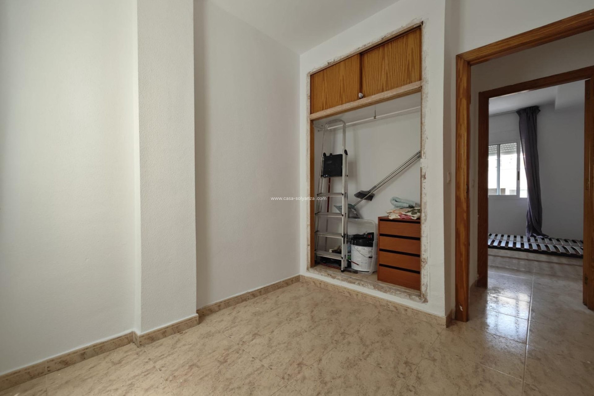Resale - Apartment / flat - Torrevieja - Torrevieja Centro