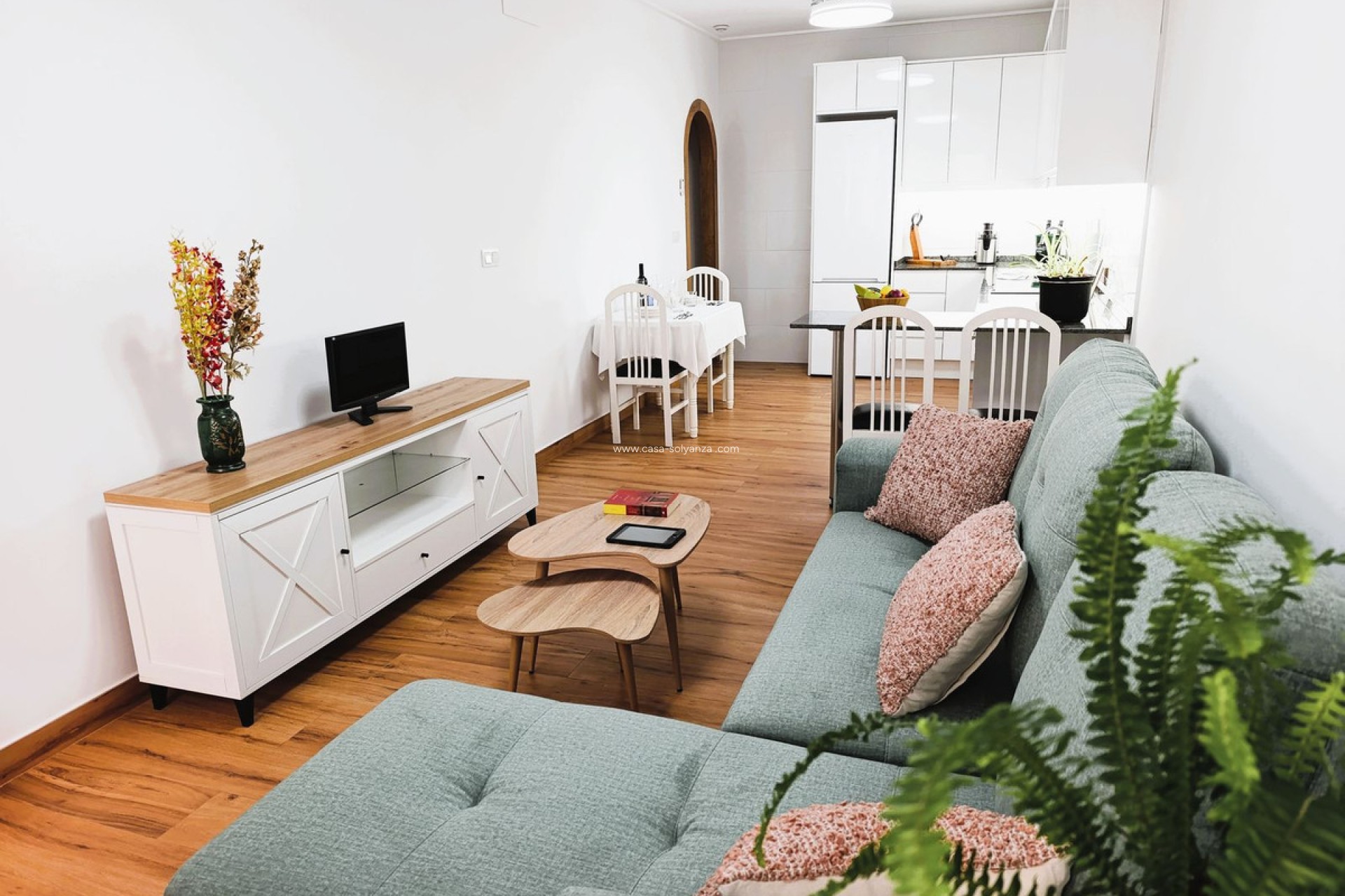 Resale - Apartment / flat - Torrevieja - Torrevieja Centro