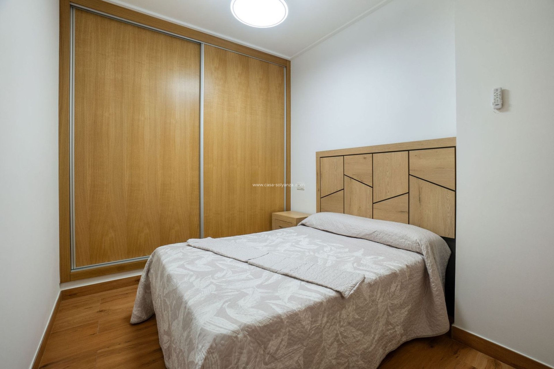 Resale - Apartment / flat - Torrevieja - Torrevieja Centro