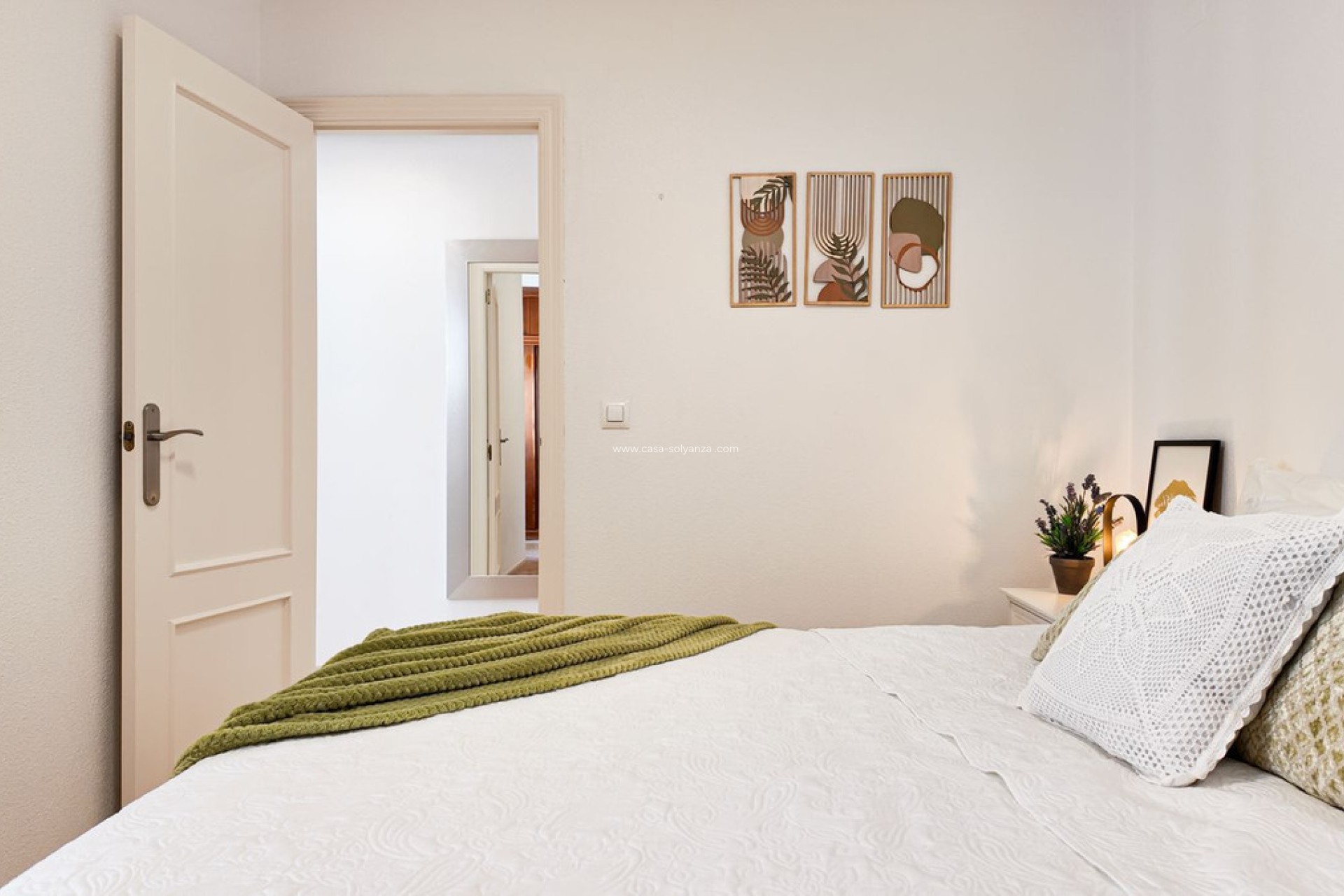 Resale - Apartment / flat - Torrevieja - Torrevieja Centro