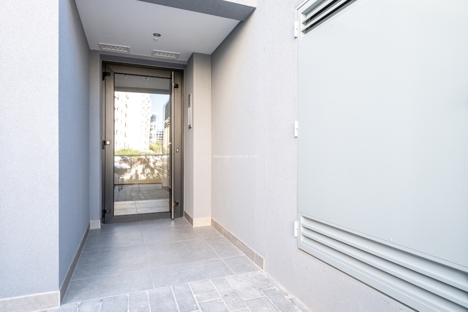 Resale - Apartment / flat - Torrevieja - Torrevieja Centro