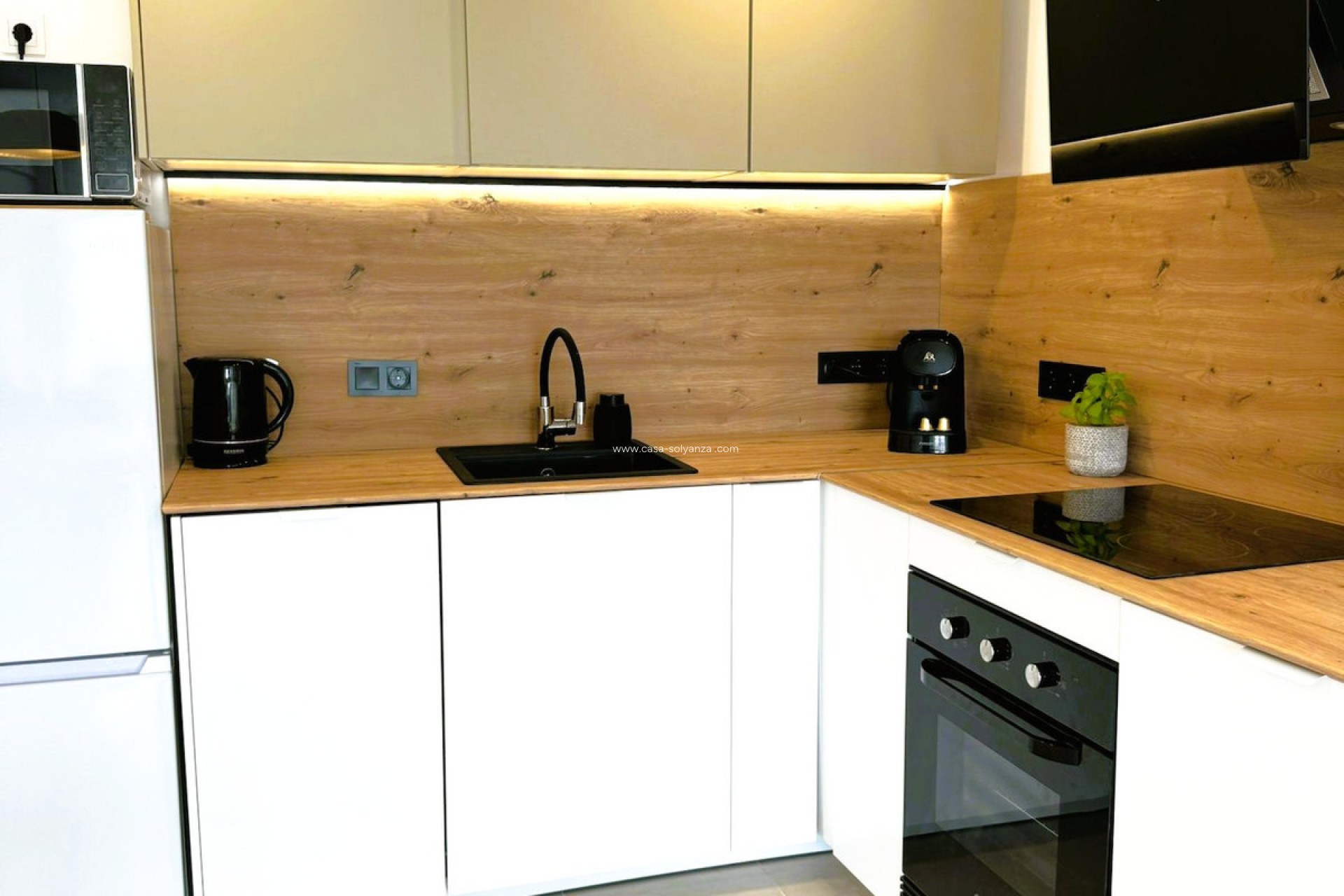 Resale - Apartment / flat - Torrevieja - Torrevieja Centro