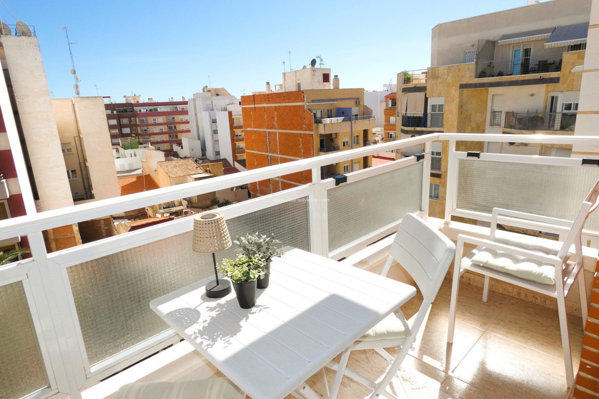 Resale - Apartment / flat - Torrevieja - Torrevieja Centro