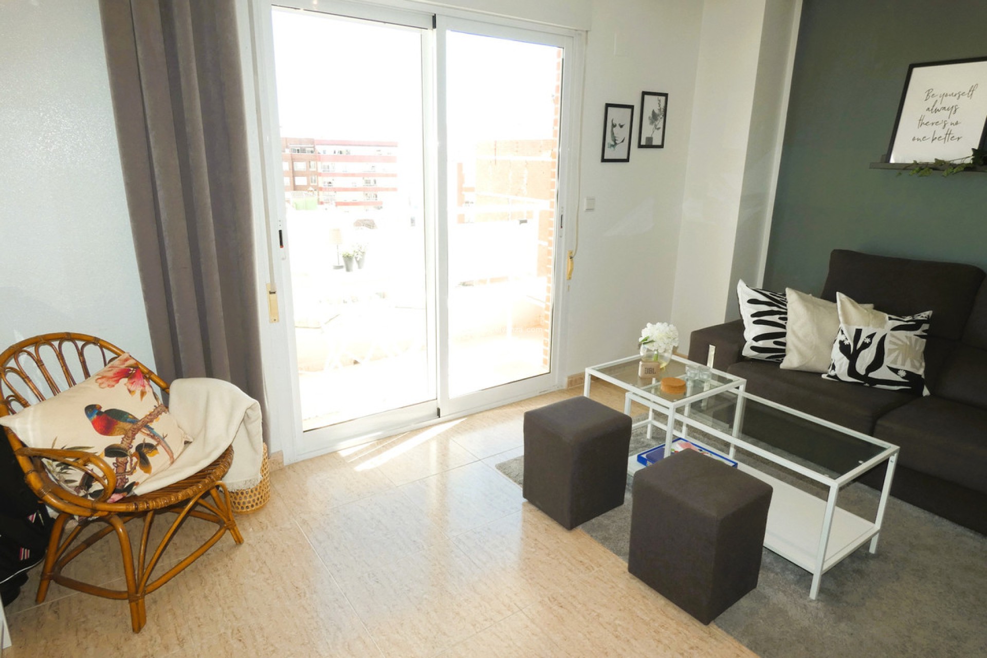 Resale - Apartment / flat - Torrevieja - Torrevieja Centro