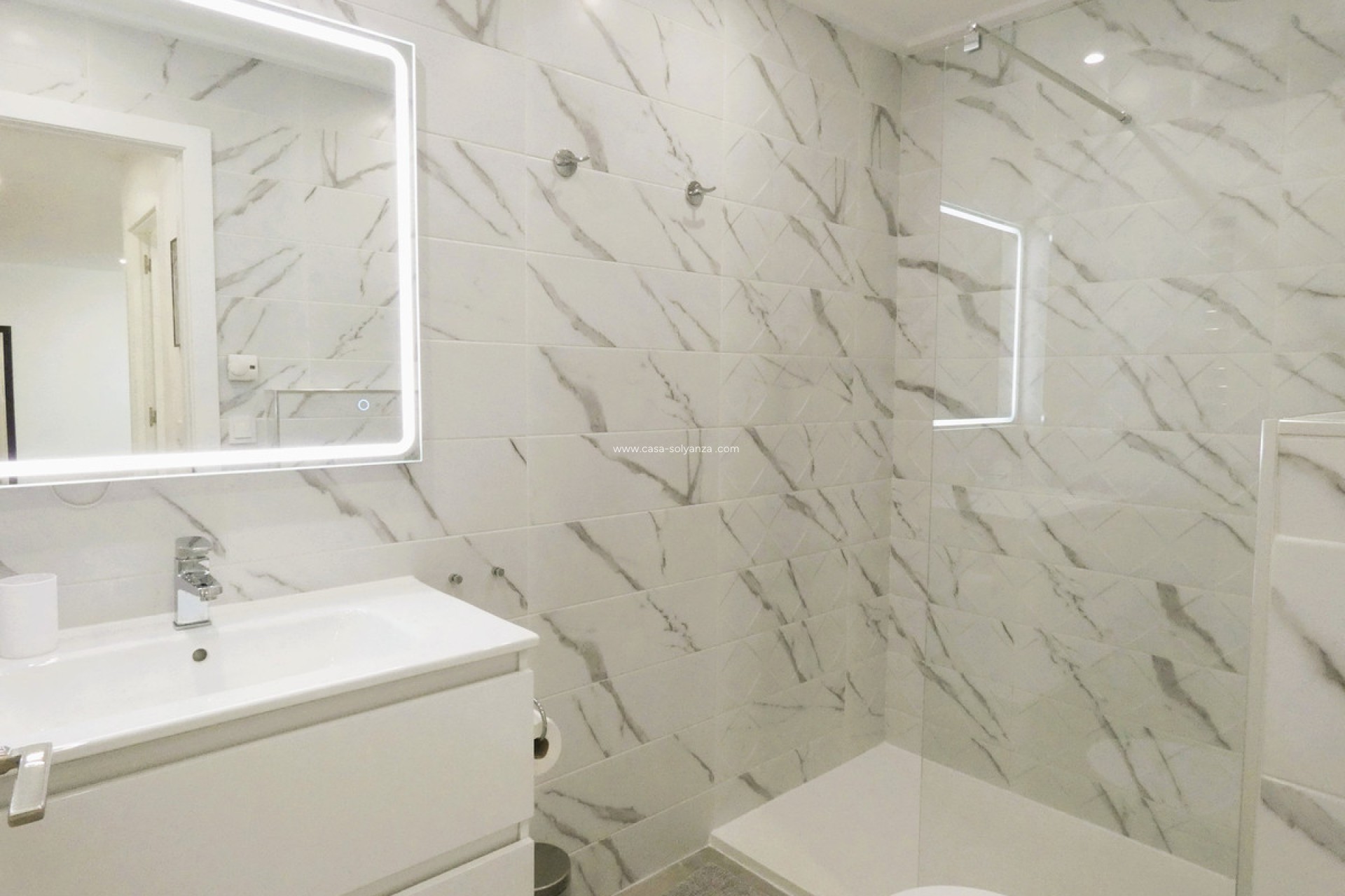 Resale - Apartment / flat - Torrevieja - Torrevieja Centro