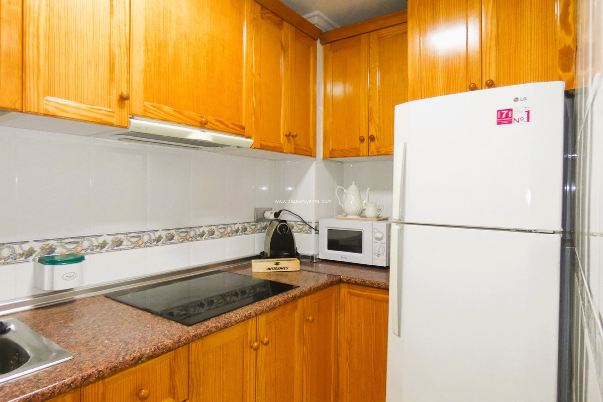 Resale - Apartment / flat - Torrevieja - Torrevieja Centro