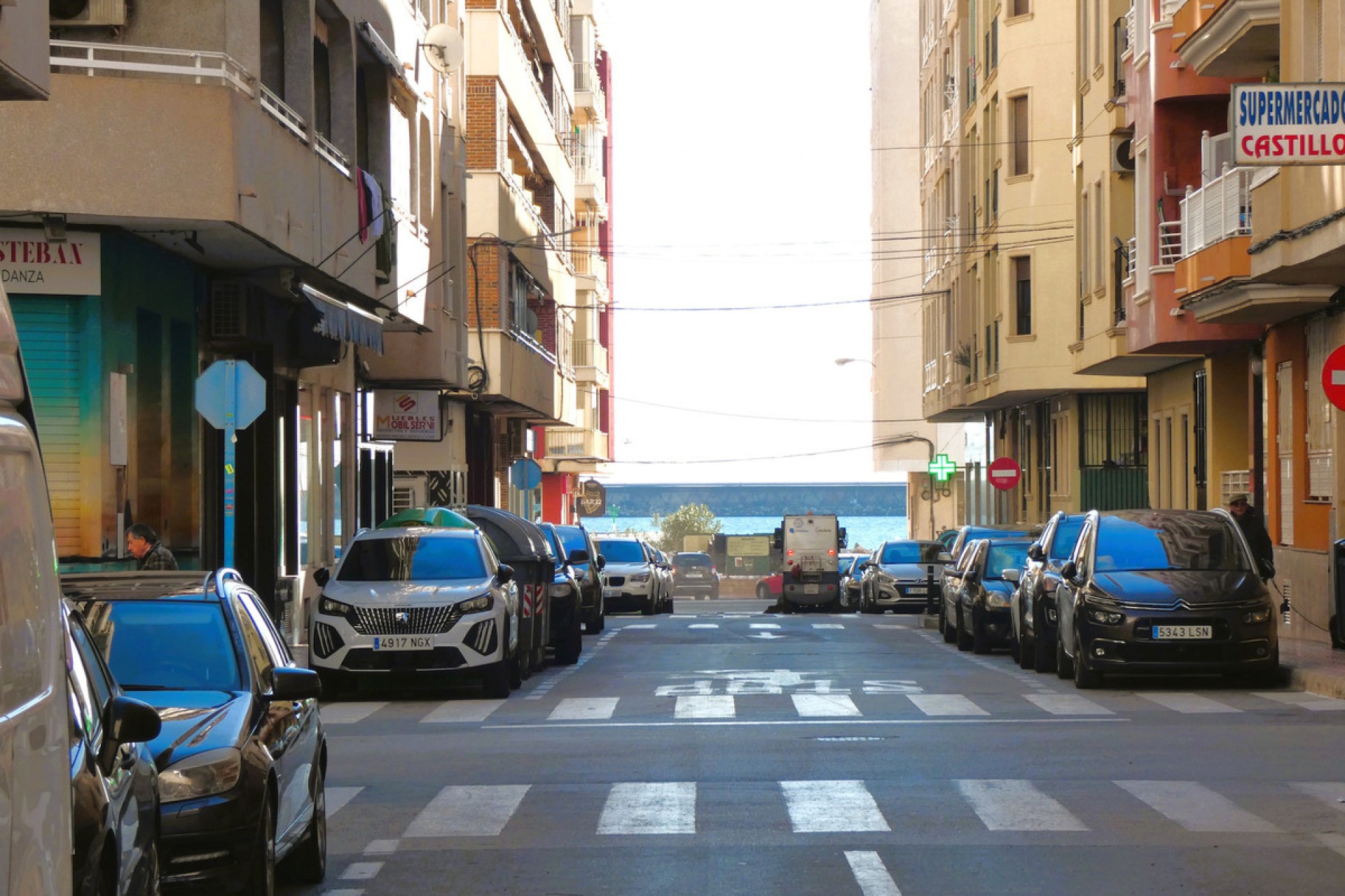 Resale - Apartment / flat - Torrevieja - Torrevieja Centro