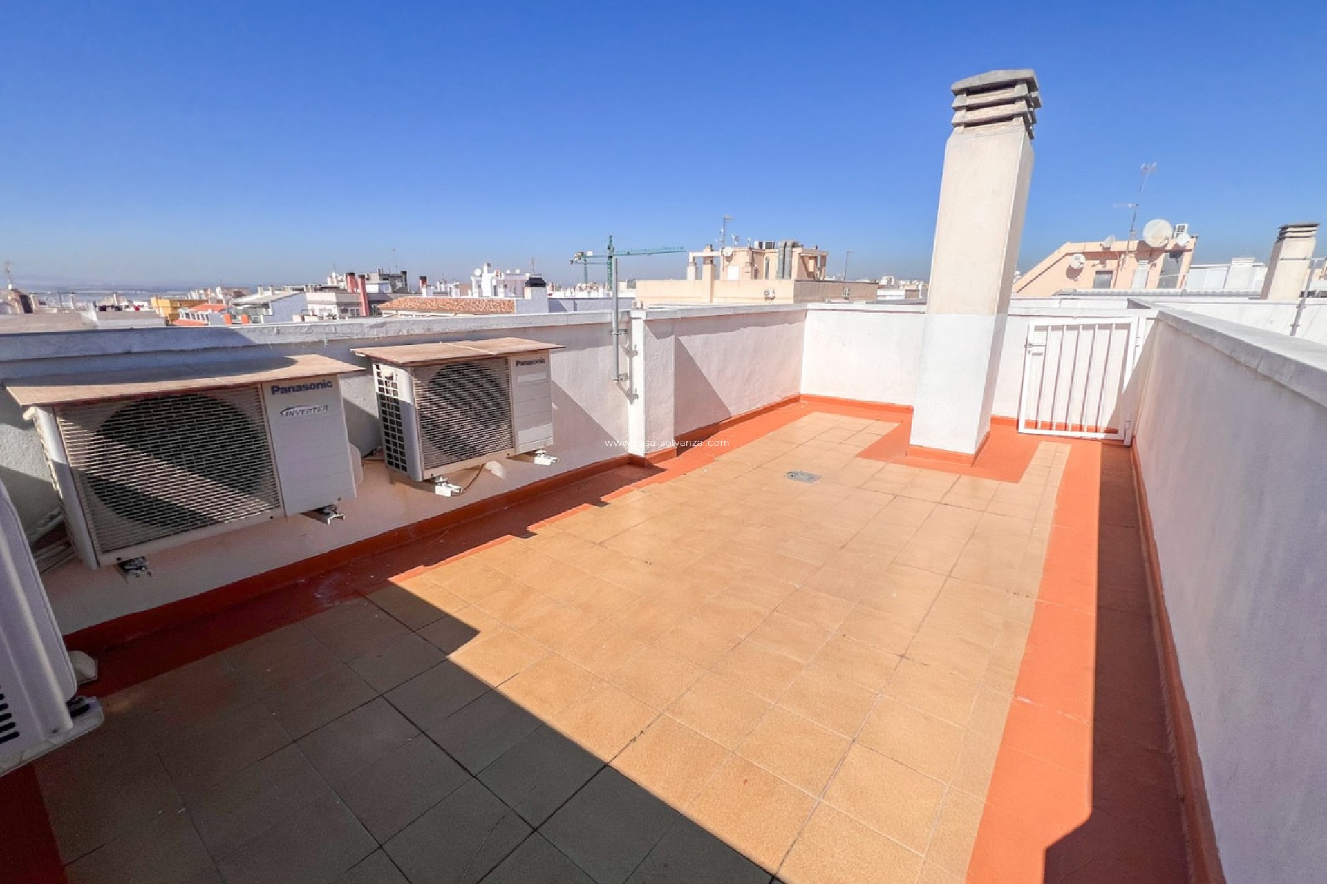 Resale - Apartment / flat - Torrevieja - Torrevieja Centro