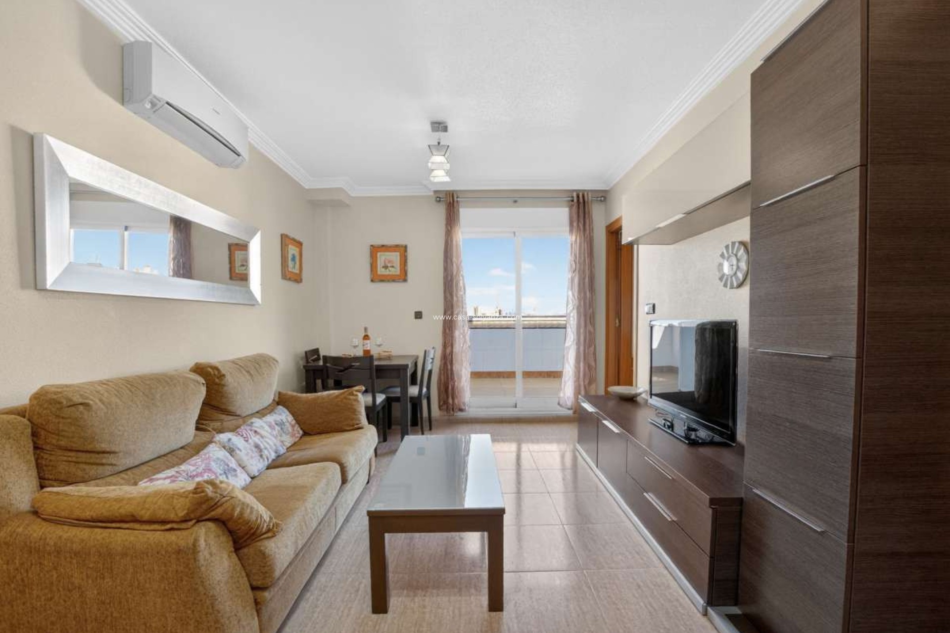 Resale - Apartment / flat - Torrevieja - Torrevieja Centro