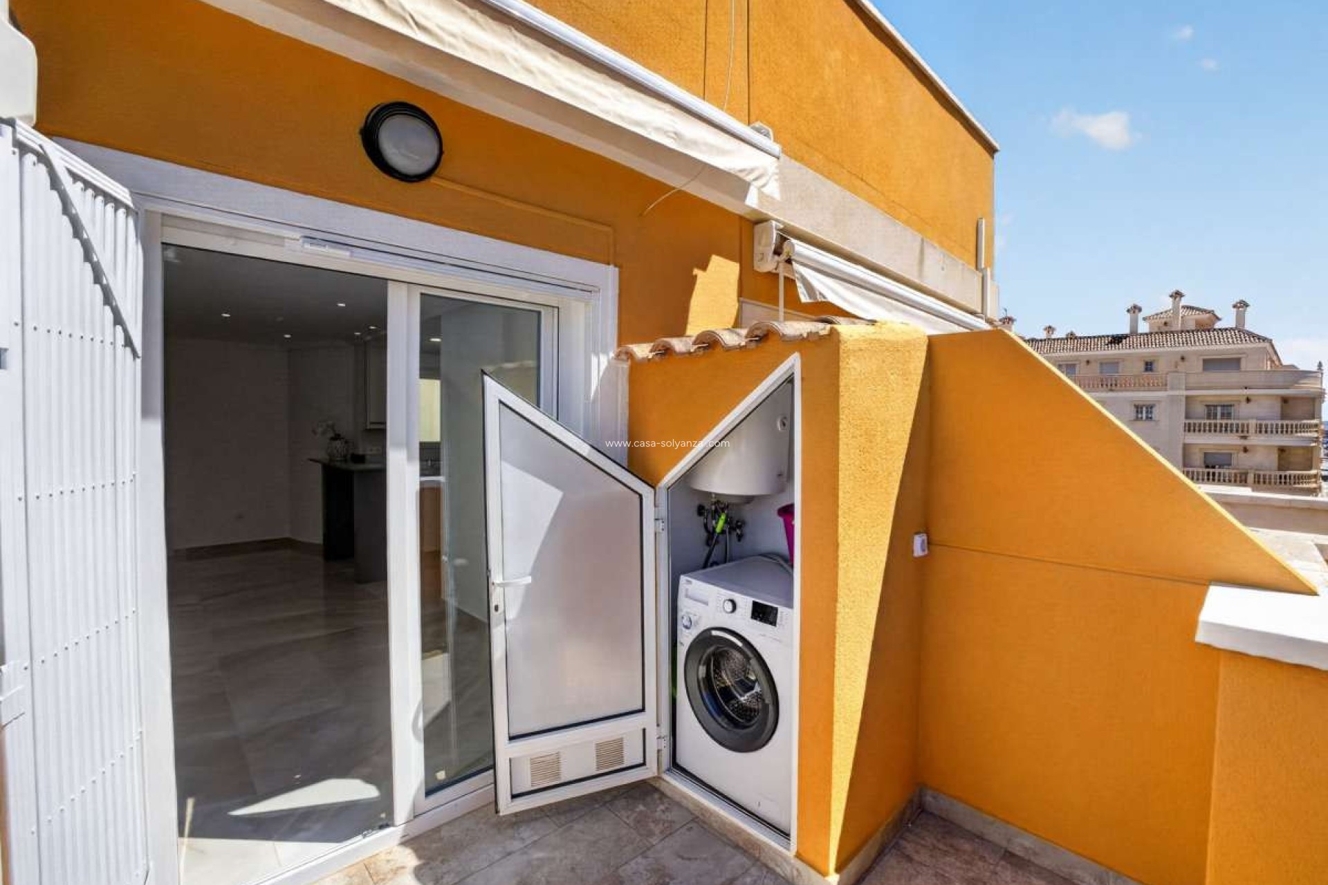 Resale - Apartment / flat - Torrevieja - Torrevieja Centro