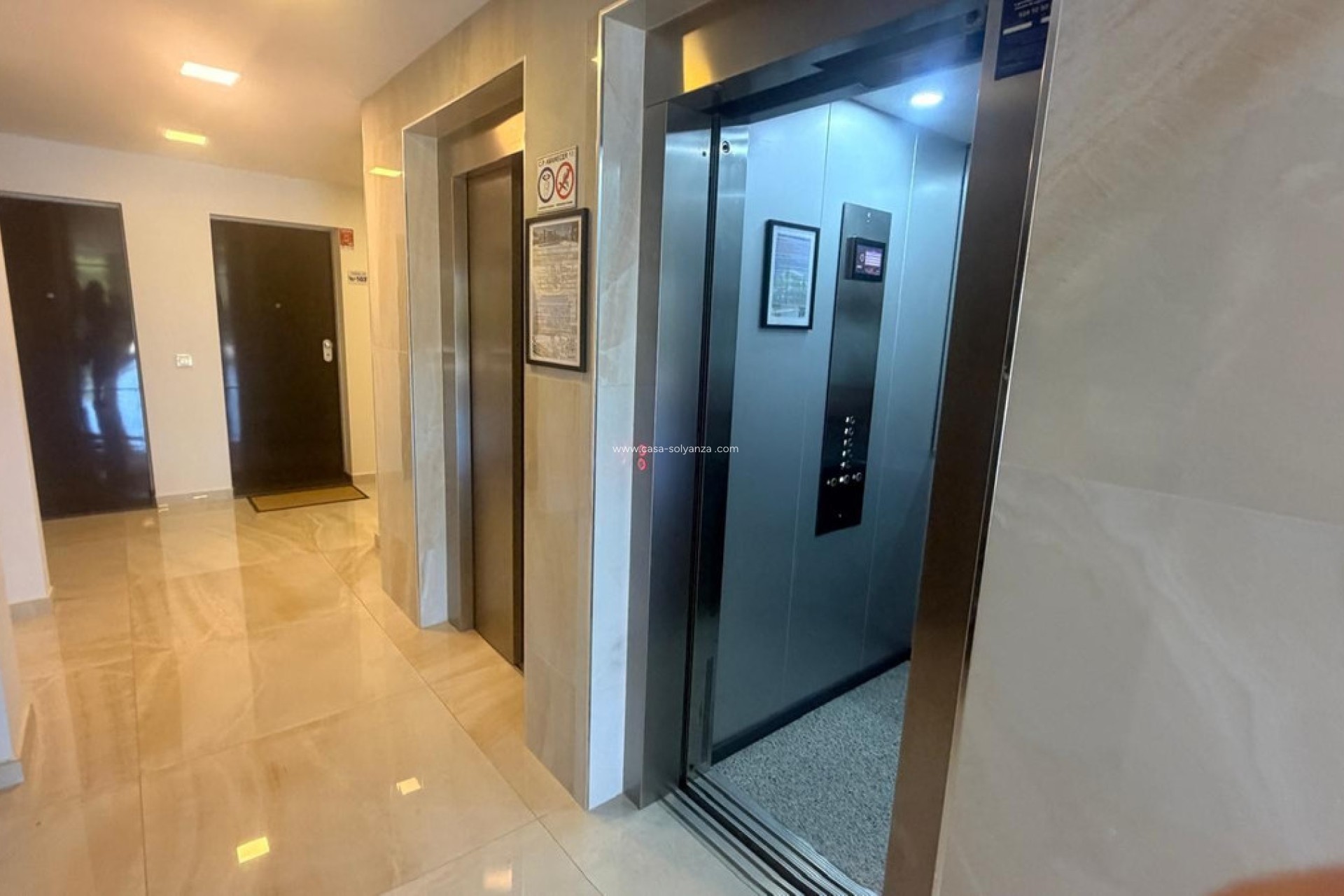 Resale - Apartment / flat - Torrevieja - Torrevieja Centro