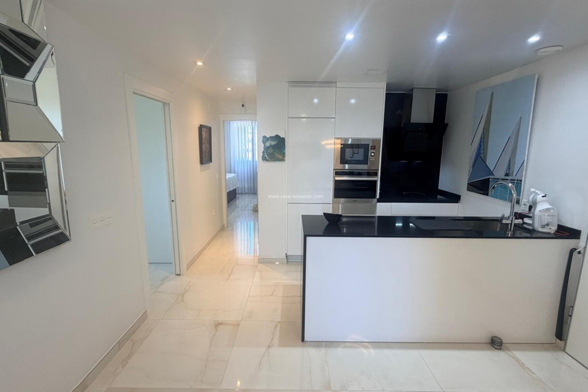 Resale - Apartment / flat - Torrevieja - Torrevieja Centro