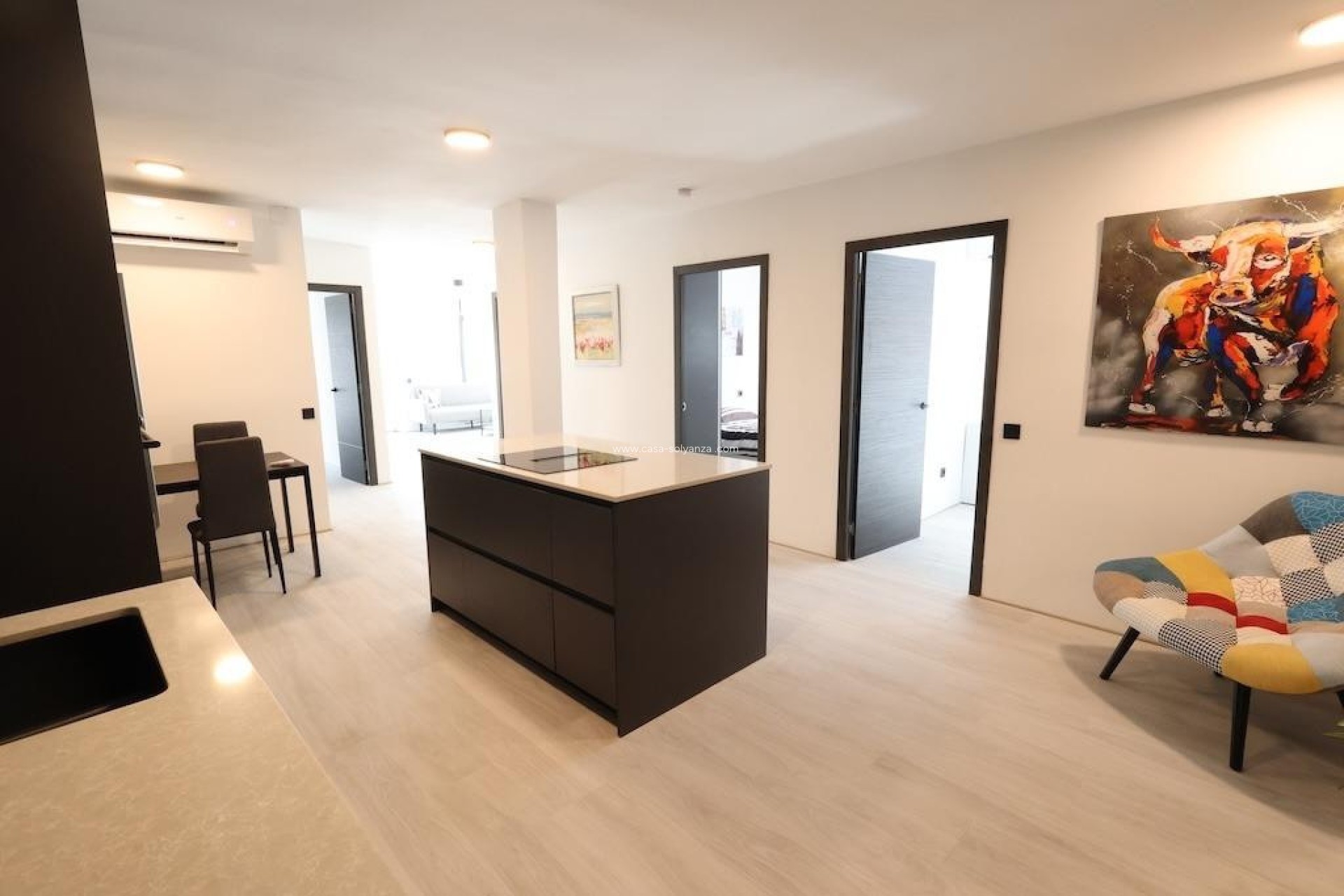 Resale - Apartment / flat - Torrevieja - Torrevieja Centro