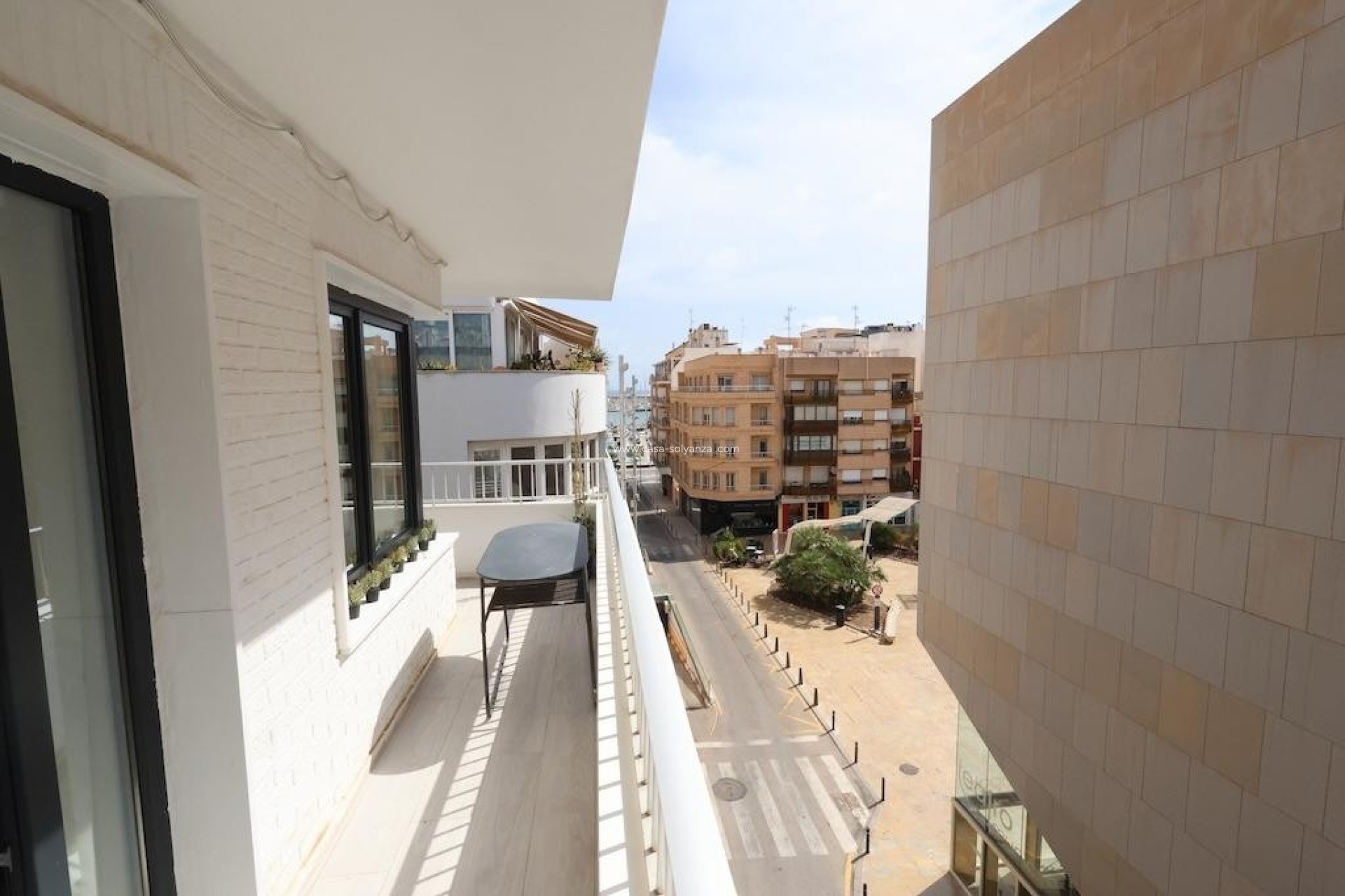 Resale - Apartment / flat - Torrevieja - Torrevieja Centro