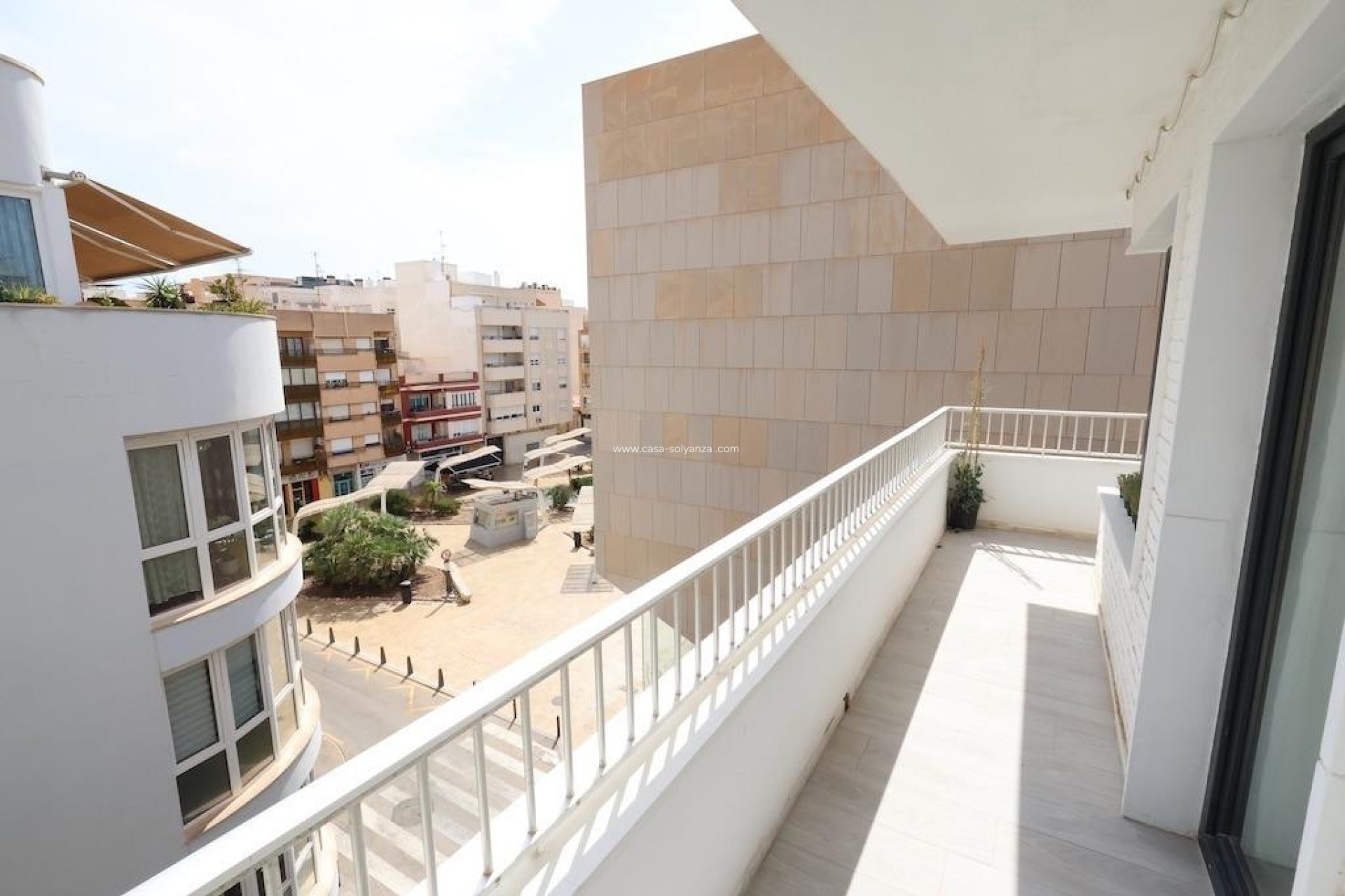 Resale - Apartment / flat - Torrevieja - Torrevieja Centro