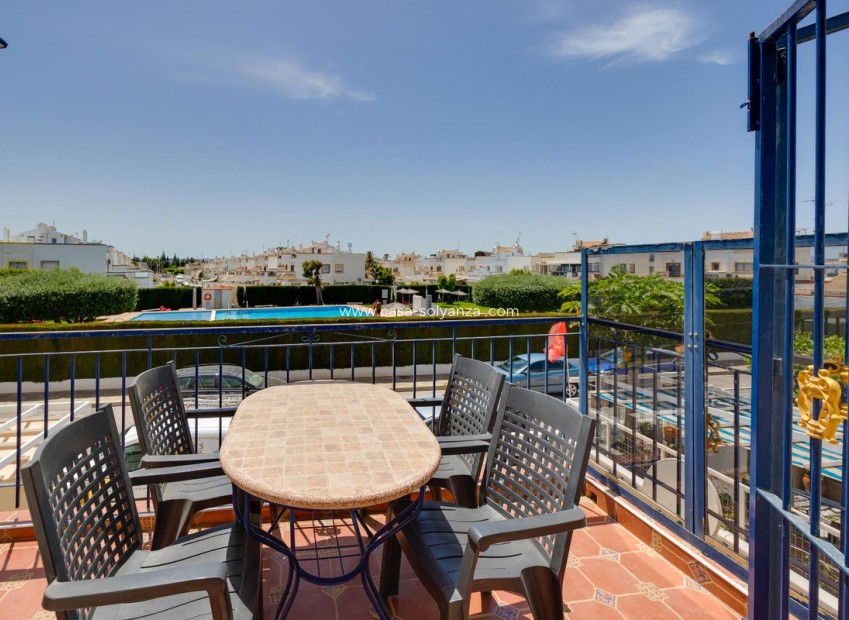 Resale - Apartment / flat - Torrevieja - Torrevieja Centro