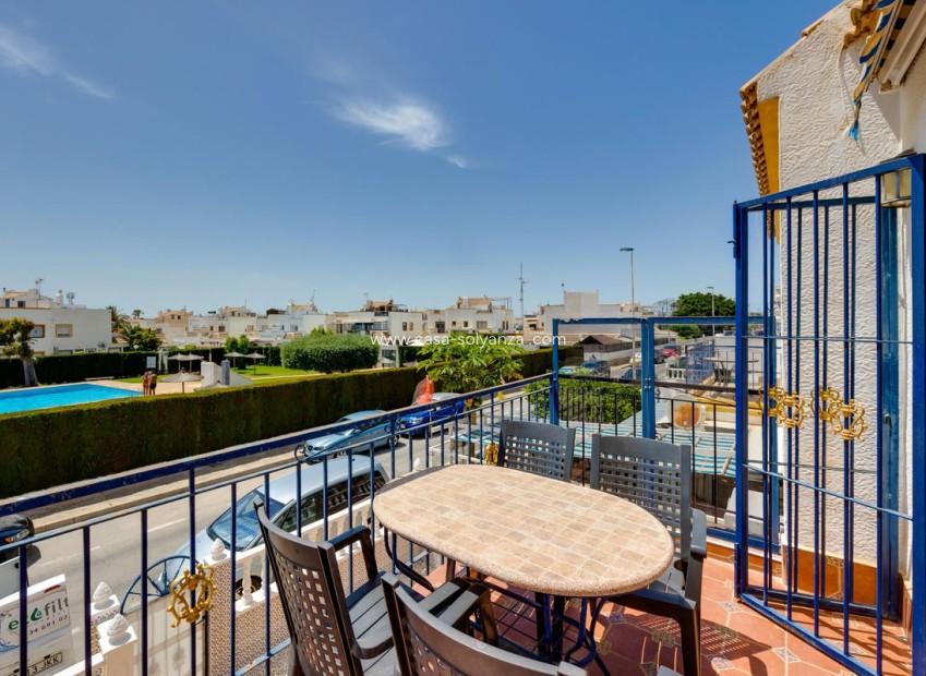 Resale - Apartment / flat - Torrevieja - Torrevieja Centro