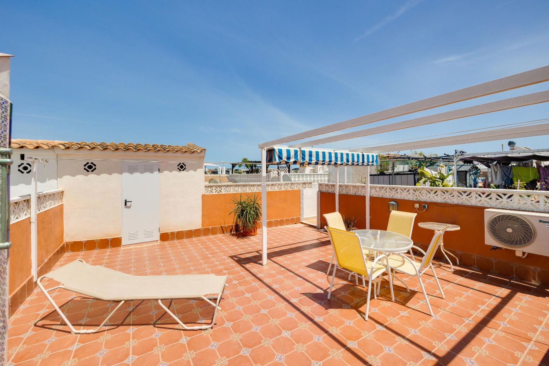 Resale - Apartment / flat - Torrevieja - Torrevieja Centro