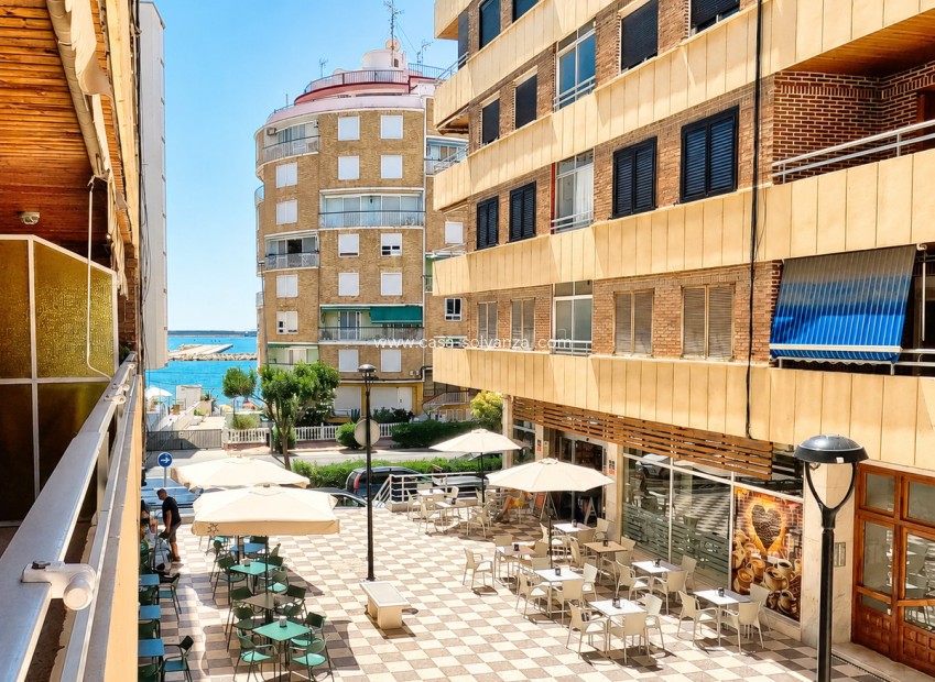 Resale - Apartment / flat - Torrevieja - Torrevieja Centro