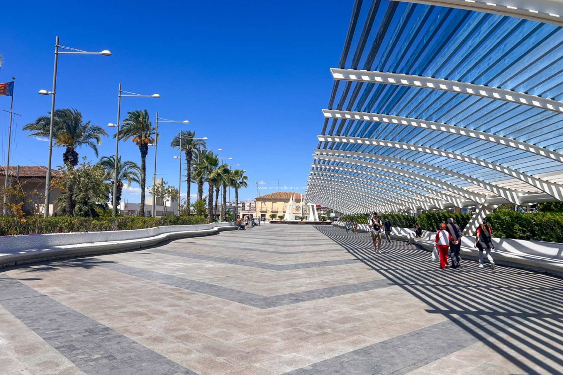 Resale - Apartment / flat - Torrevieja - Torrevieja Centro