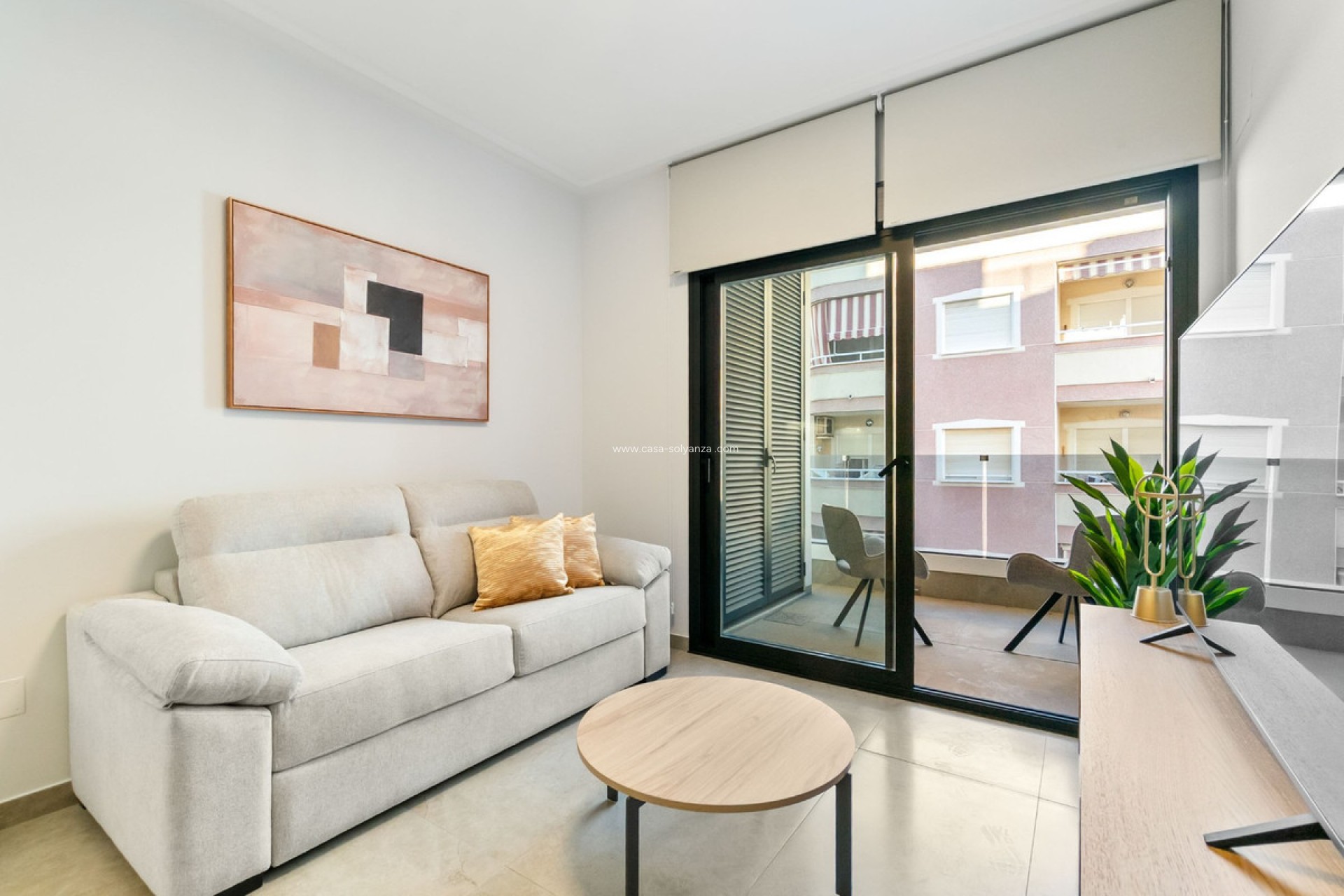 Resale - Apartment / flat - Torrevieja - Torrevieja Centro