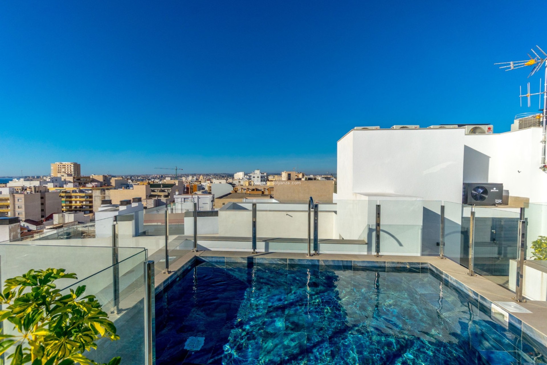 Resale - Apartment / flat - Torrevieja - Torrevieja Centro