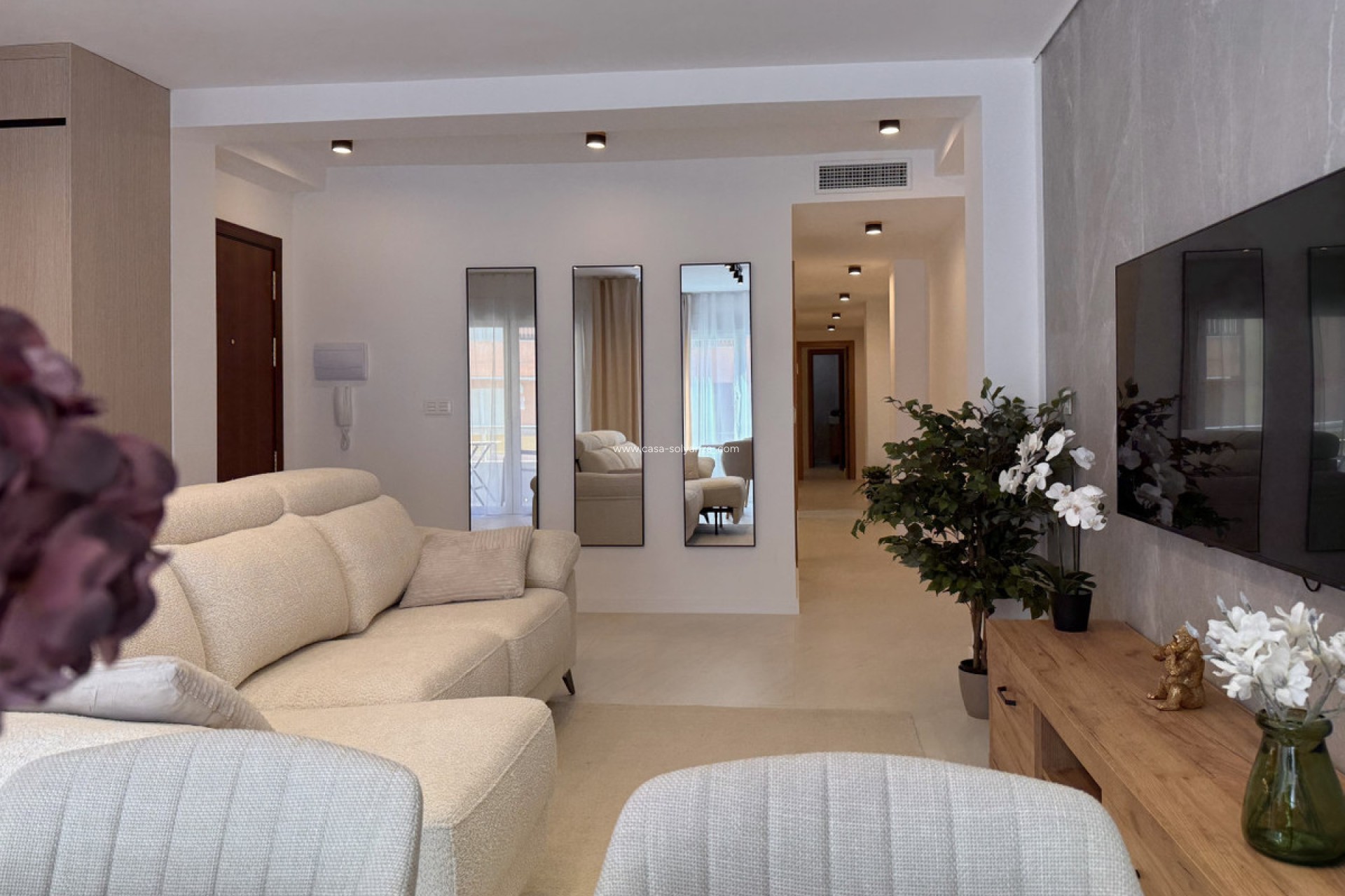 Resale - Apartment / flat - Torrevieja - Torrevieja Centro