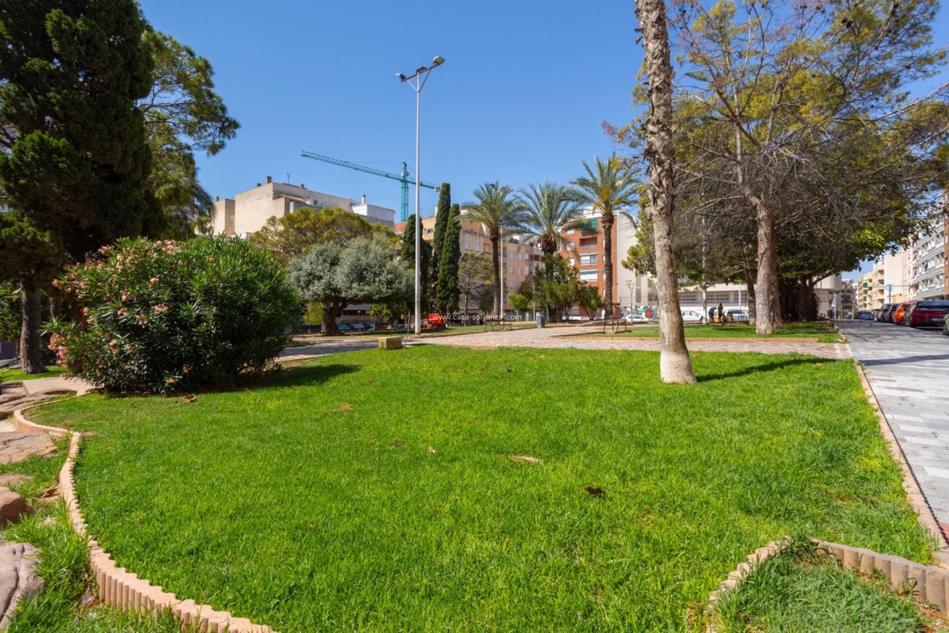 Resale - Apartment / flat - Torrevieja - Torrevieja Centro