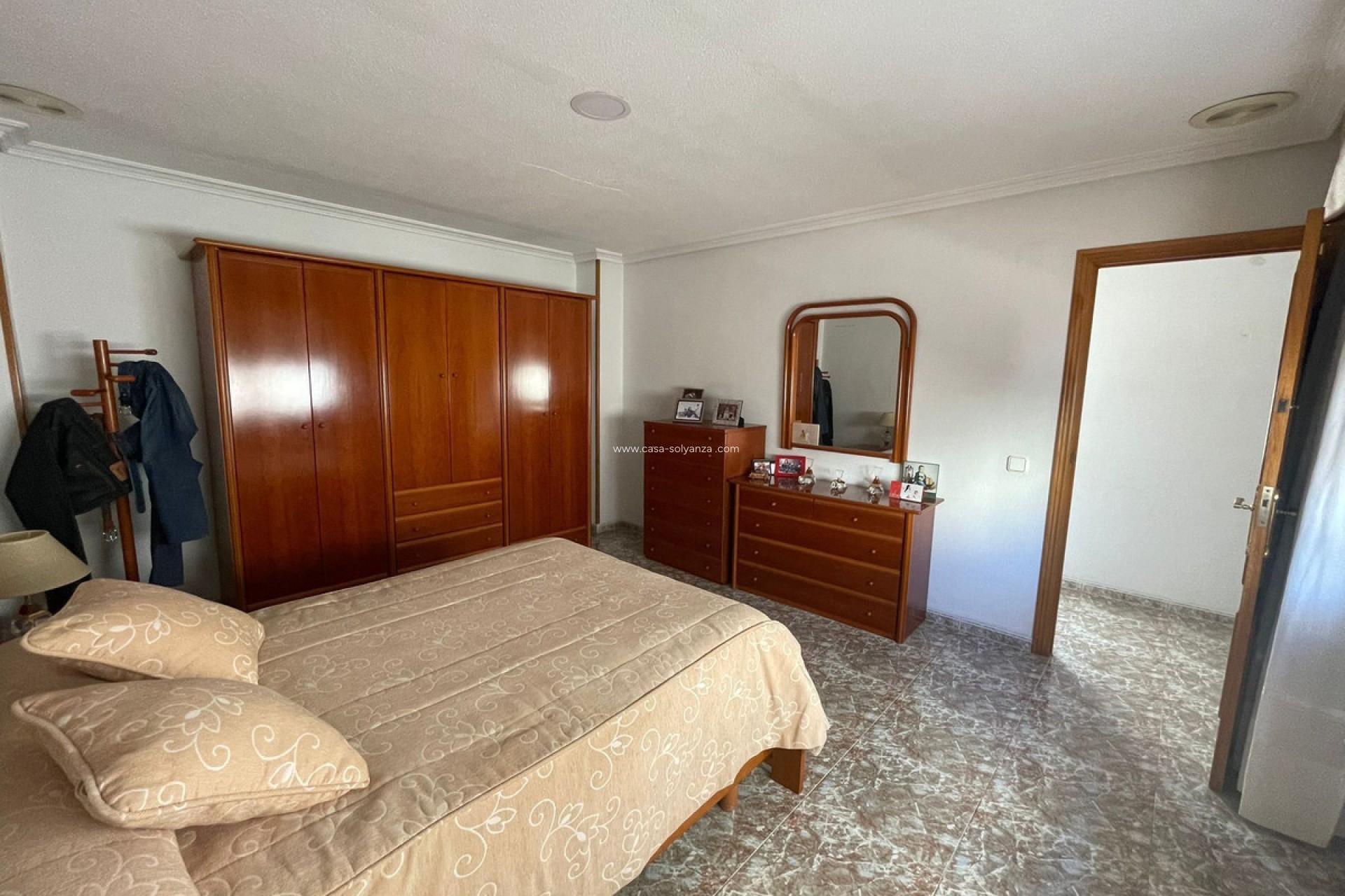 Resale - Apartment / flat - Torrevieja - Torrevieja Centro