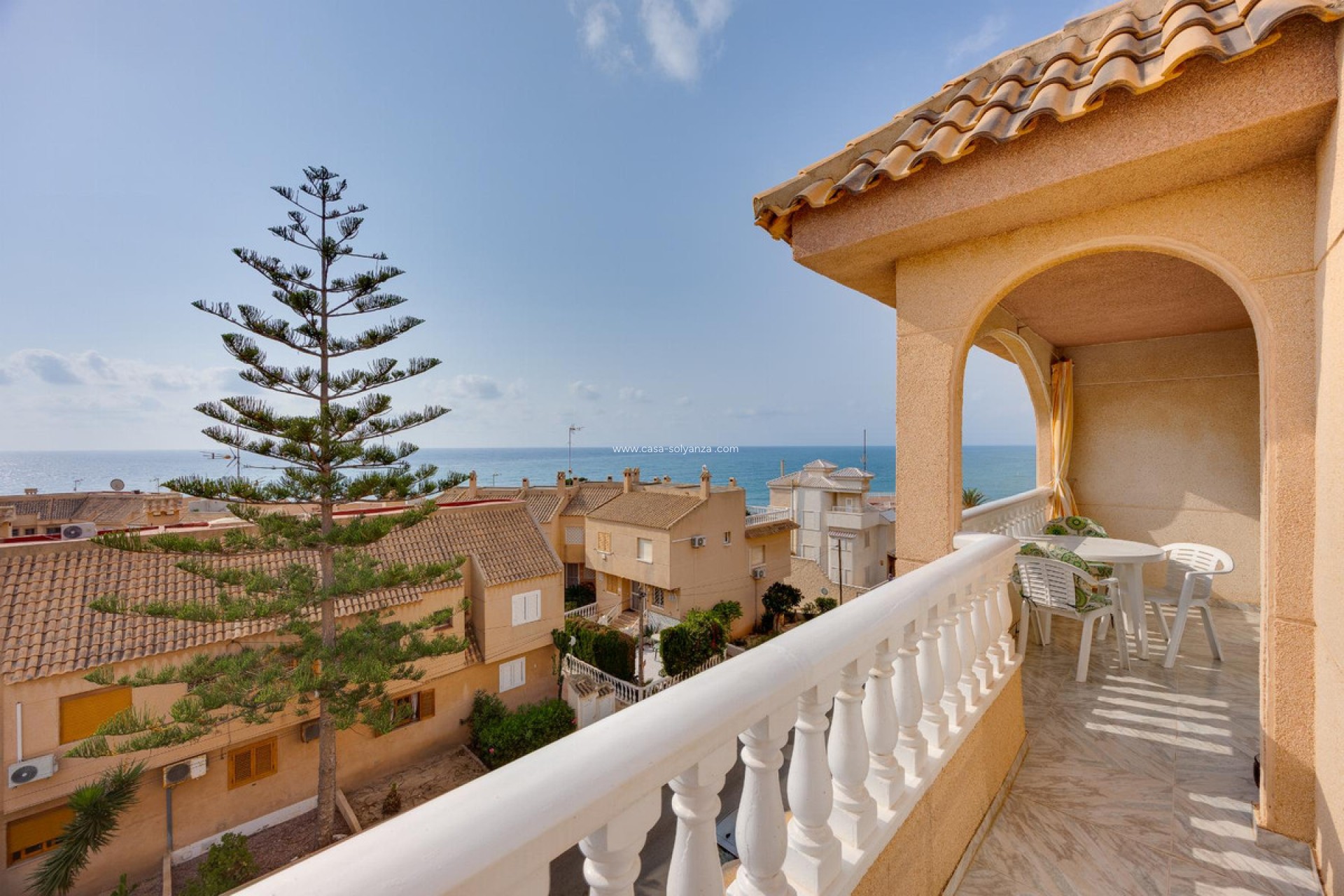 Resale - Apartment / flat - Torrevieja - Torrevieja Centro