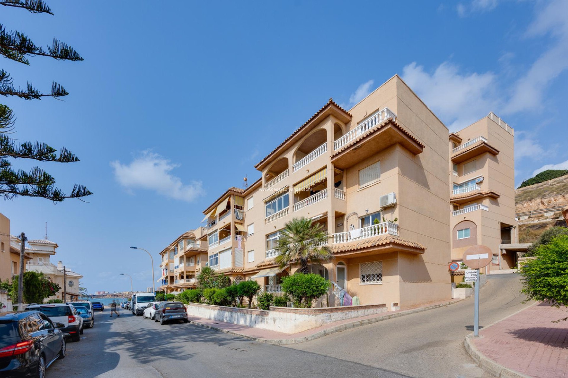 Resale - Apartment / flat - Torrevieja - Torrevieja Centro