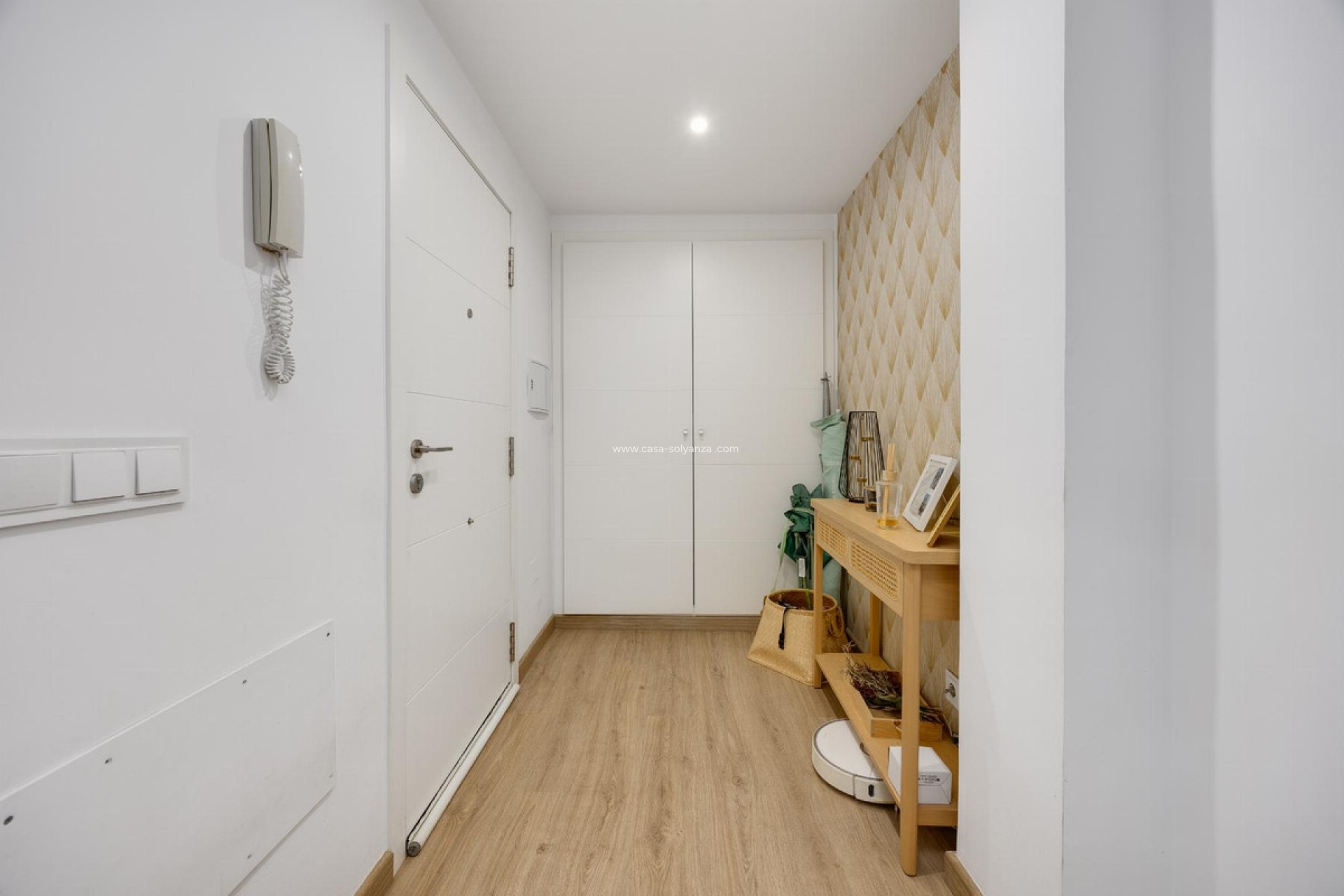 Resale - Apartment / flat - Torrevieja - Torrevieja Centro