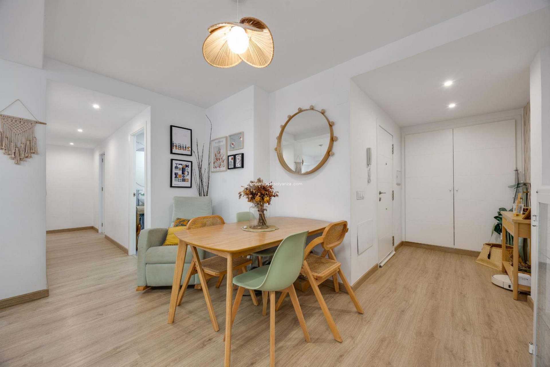 Resale - Apartment / flat - Torrevieja - Torrevieja Centro