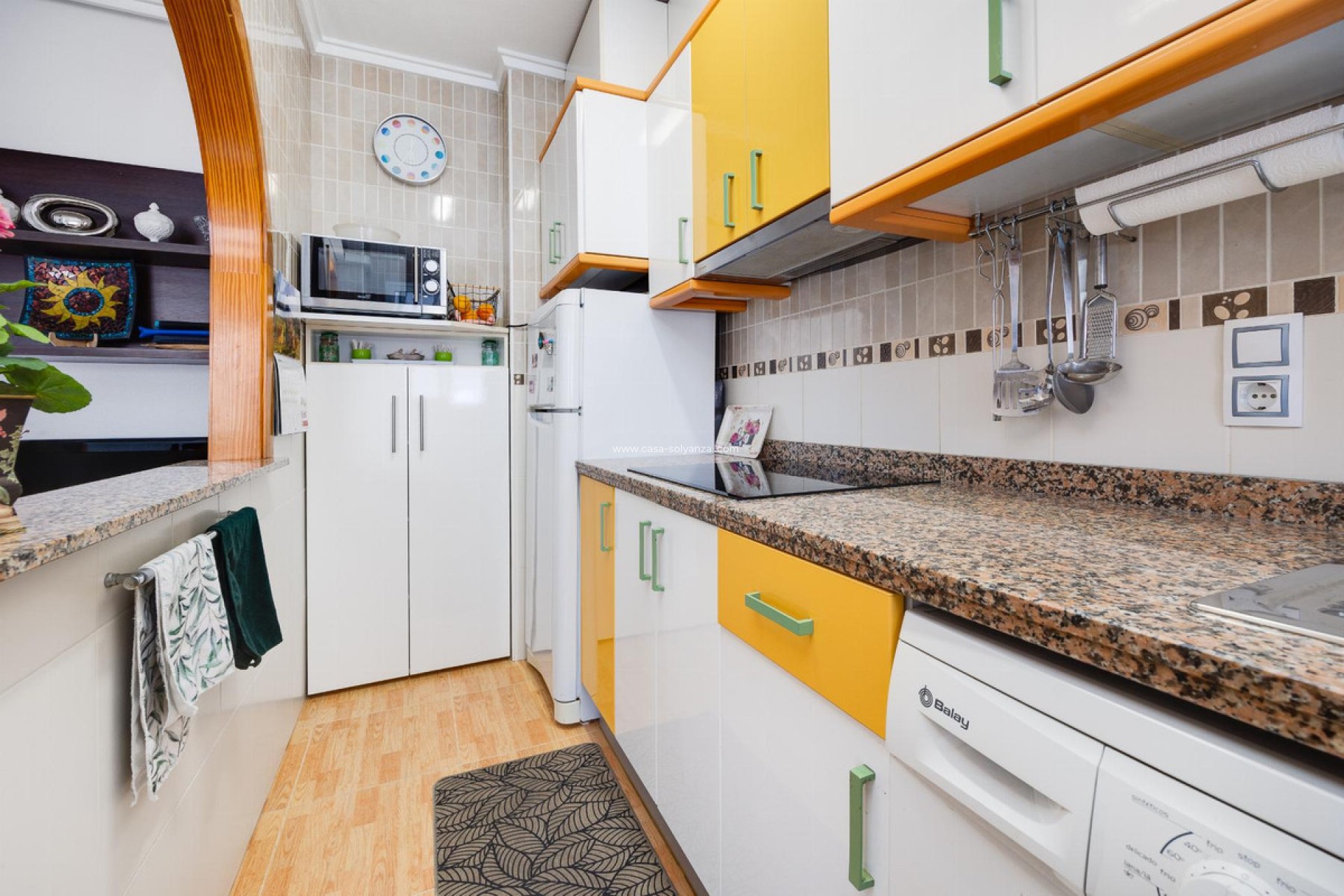 Resale - Apartment / flat - Torrevieja - Torrevieja Centro