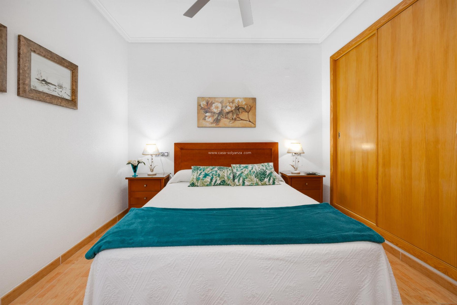 Resale - Apartment / flat - Torrevieja - Torrevieja Centro