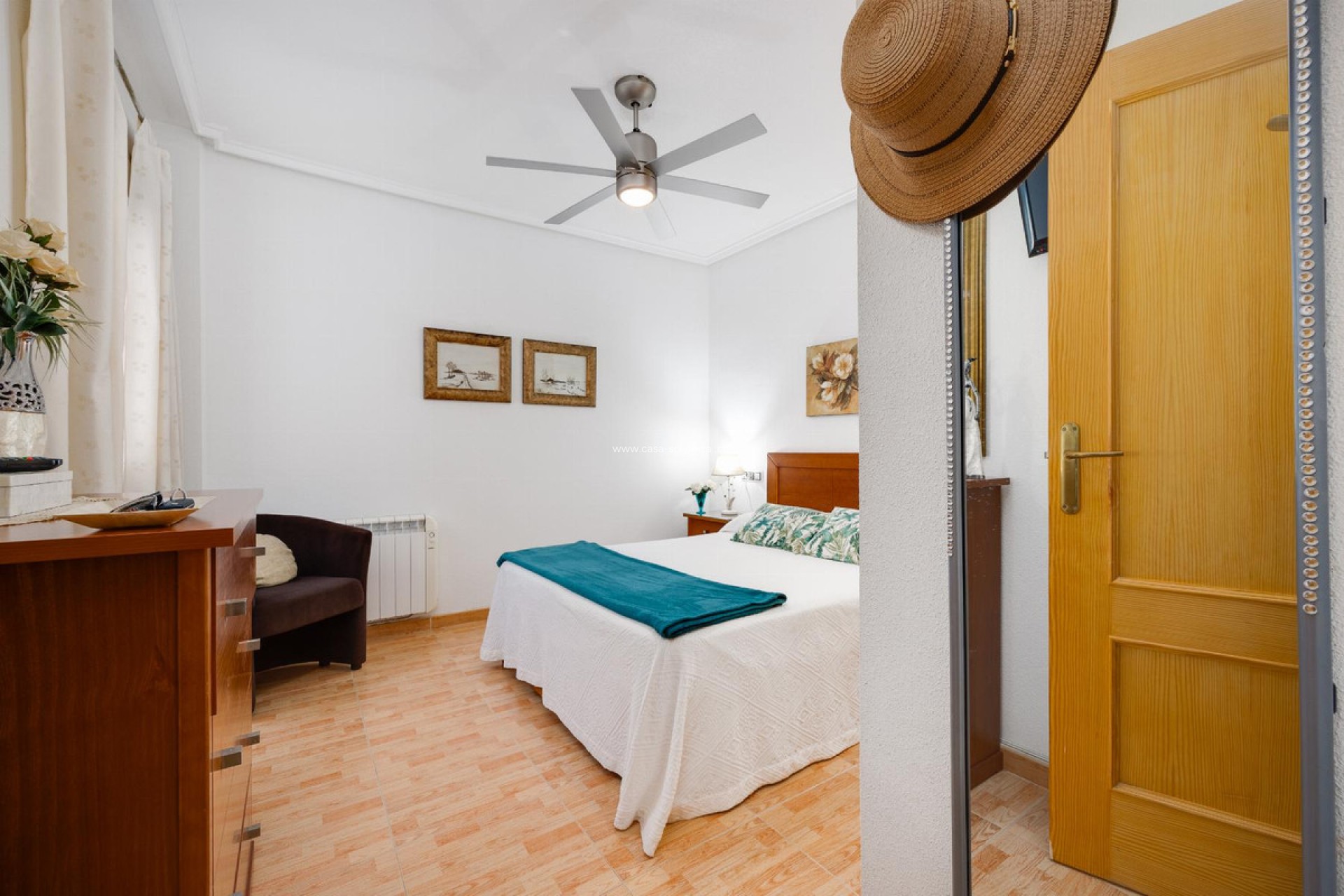 Resale - Apartment / flat - Torrevieja - Torrevieja Centro